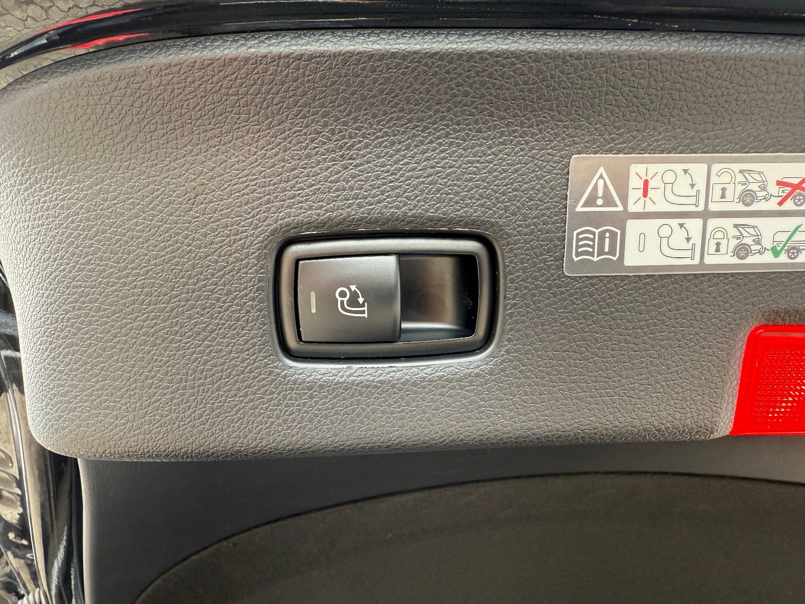 Fahrzeugabbildung Mercedes-Benz GLE 43 AMG*ACC*AHK*SOFTCLOSE*PANO*Harman Kardon*