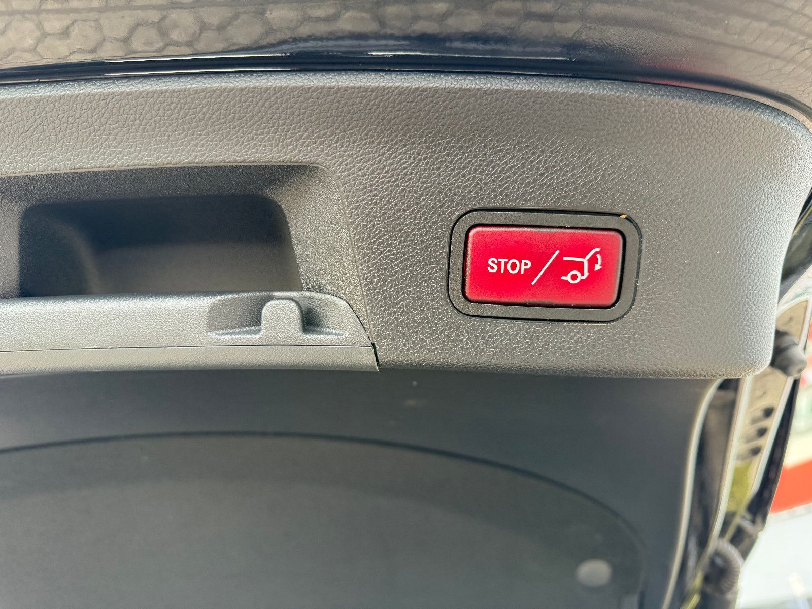 Fahrzeugabbildung Mercedes-Benz GLE 43 AMG*ACC*AHK*SOFTCLOSE*PANO*Harman Kardon*