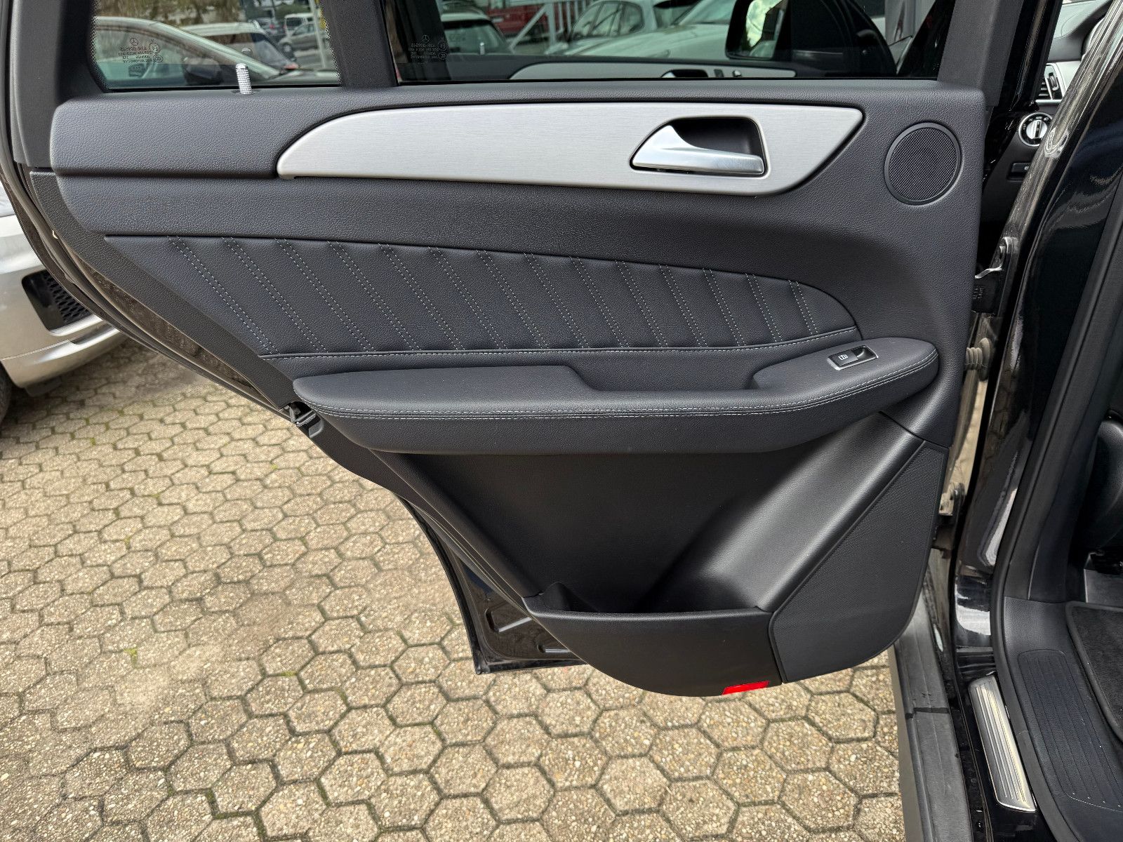 Fahrzeugabbildung Mercedes-Benz GLE 43 AMG*ACC*AHK*SOFTCLOSE*PANO*Harman Kardon*