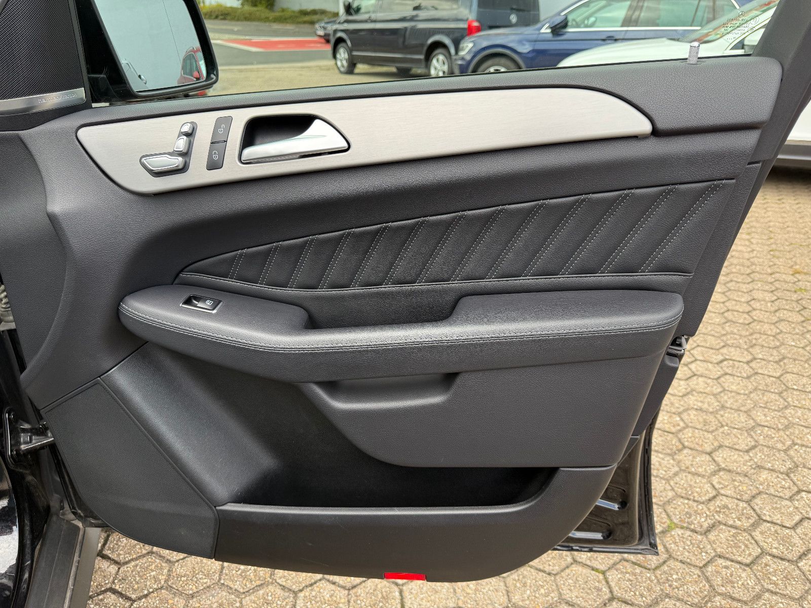 Fahrzeugabbildung Mercedes-Benz GLE 43 AMG*ACC*AHK*SOFTCLOSE*PANO*Harman Kardon*