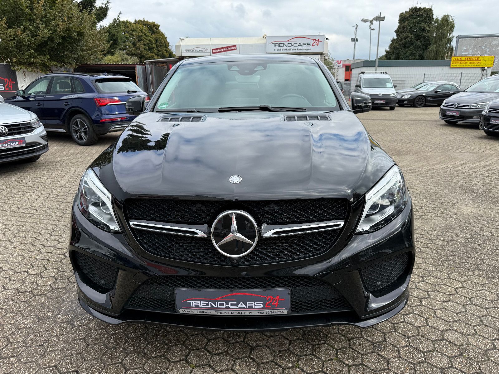 Fahrzeugabbildung Mercedes-Benz GLE 43 AMG*ACC*AHK*SOFTCLOSE*PANO*Harman Kardon*