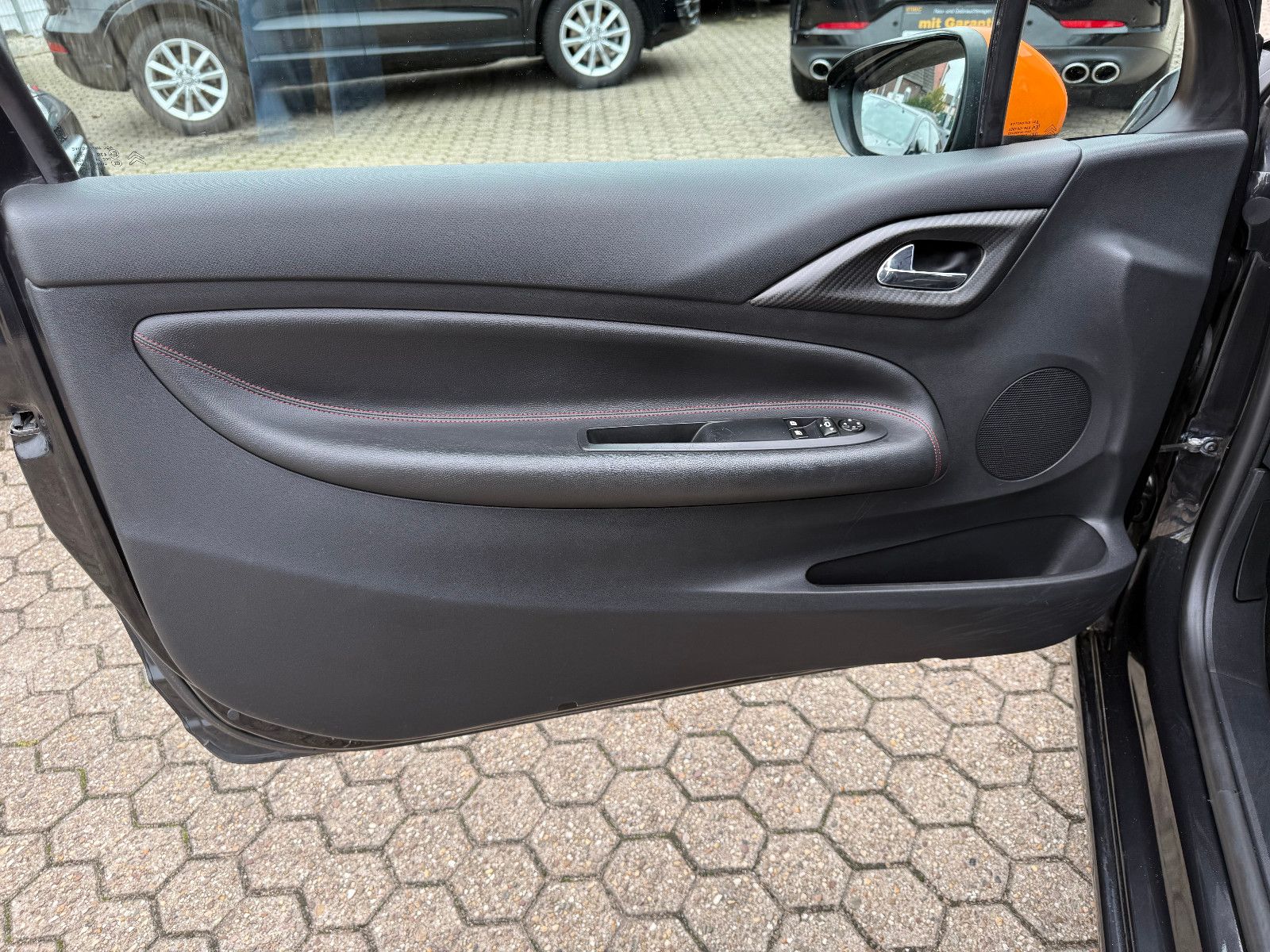 Fahrzeugabbildung Citroën DS3 Racing*Tempomat*Klima*