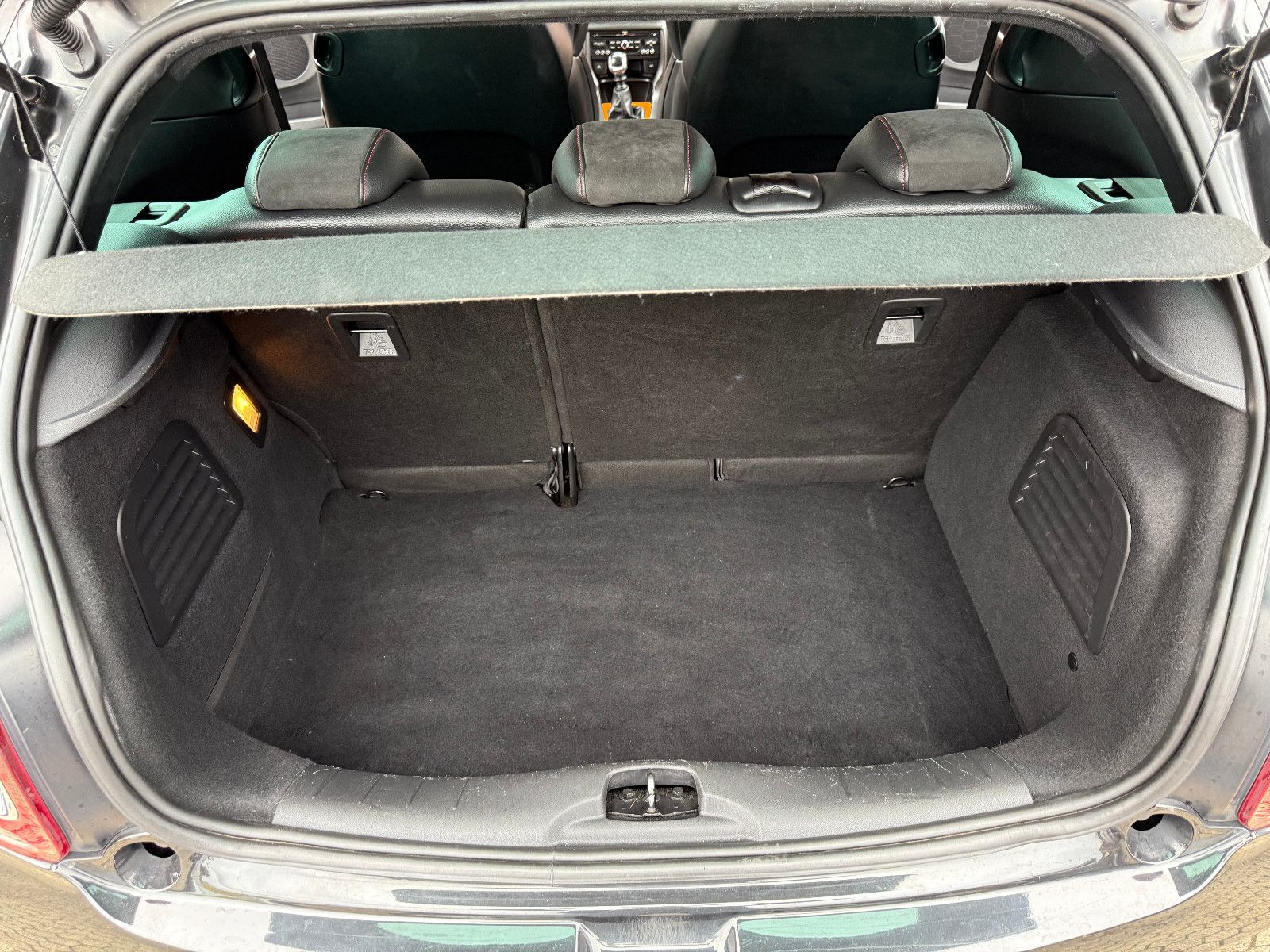 Fahrzeugabbildung Citroën DS3 Racing*Tempomat*Klima*