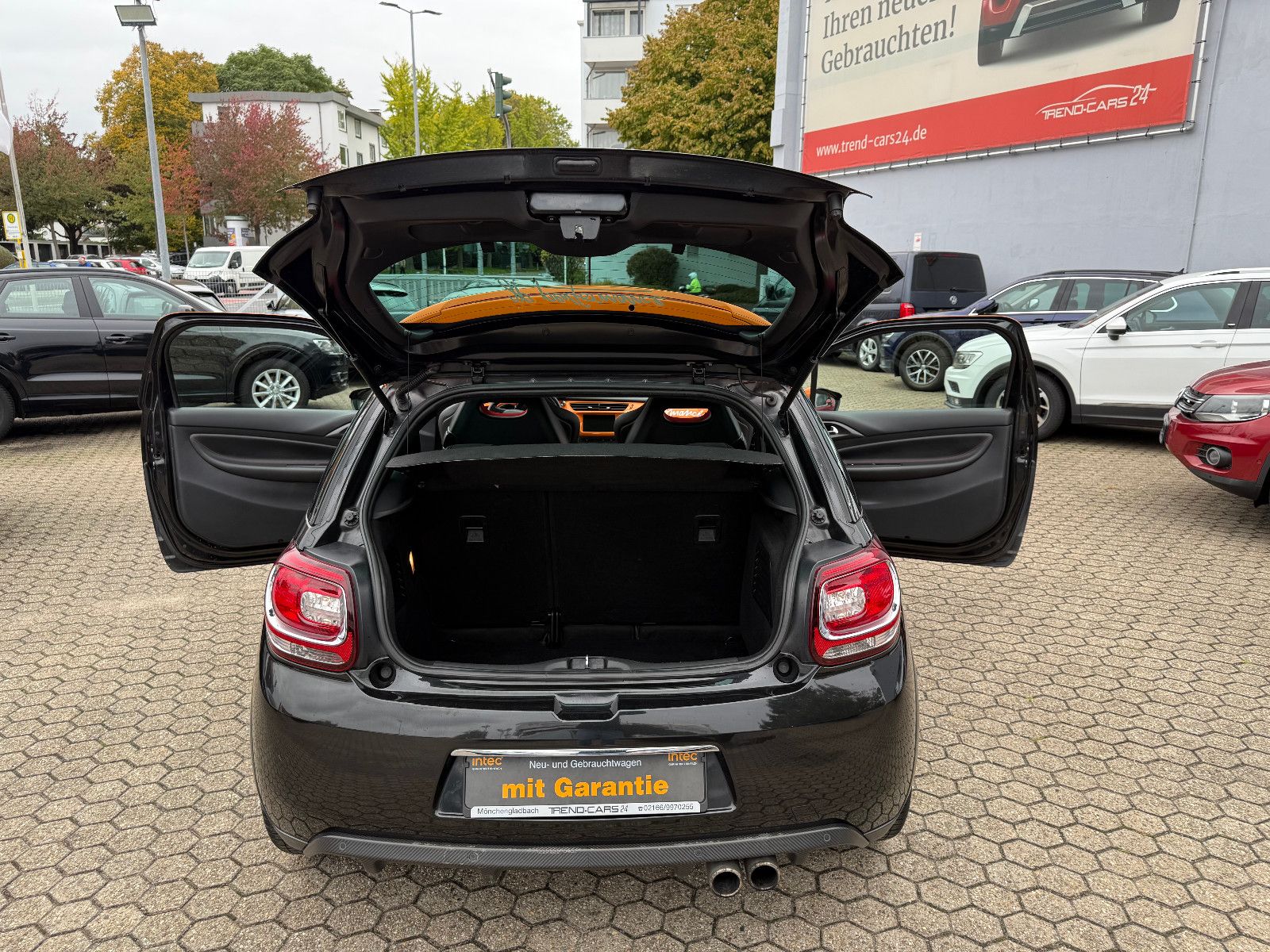 Fahrzeugabbildung Citroën DS3 Racing*Tempomat*Klima*