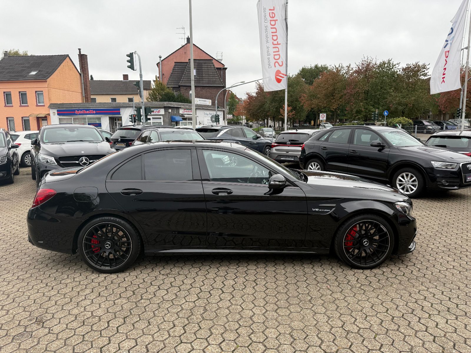Fahrzeugabbildung Mercedes-Benz C 63 S AMG*AMG Performance*NightPaket*