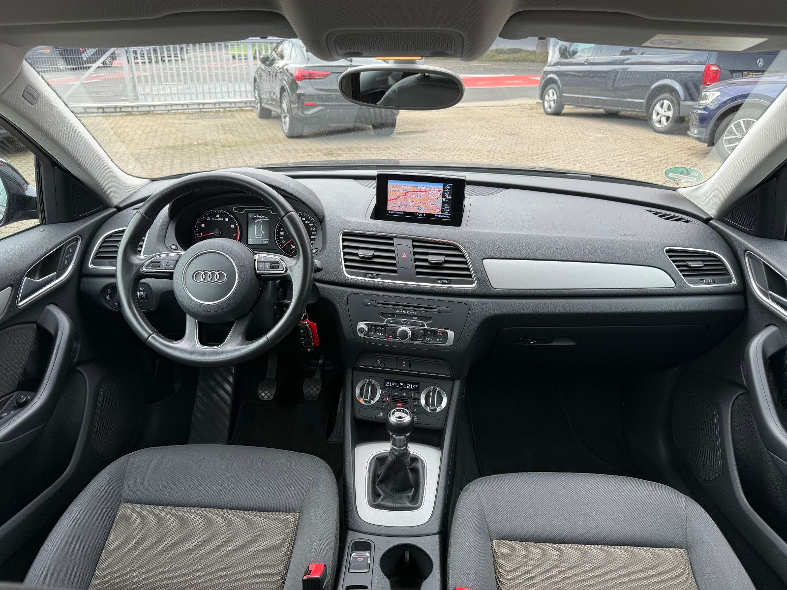 Fahrzeugabbildung Audi Q3 1.4 TFSI