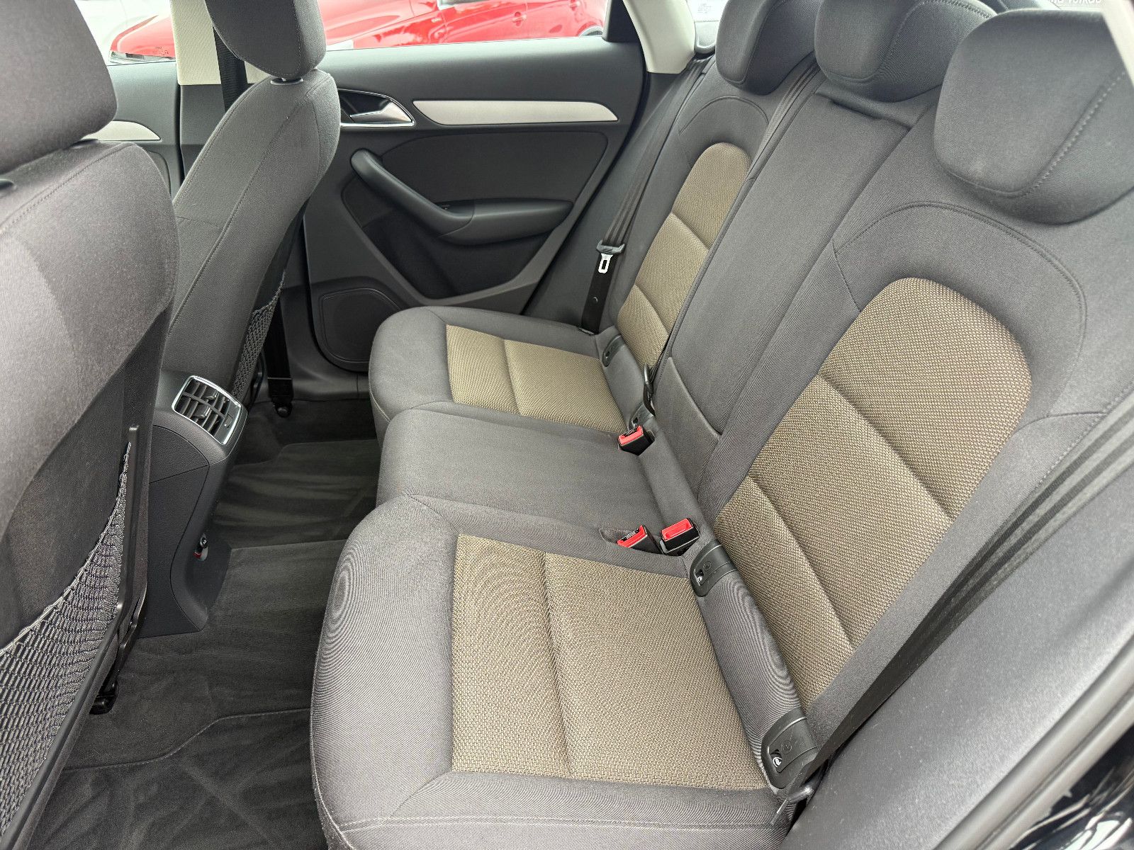 Fahrzeugabbildung Audi Q3 1.4 TFSI
