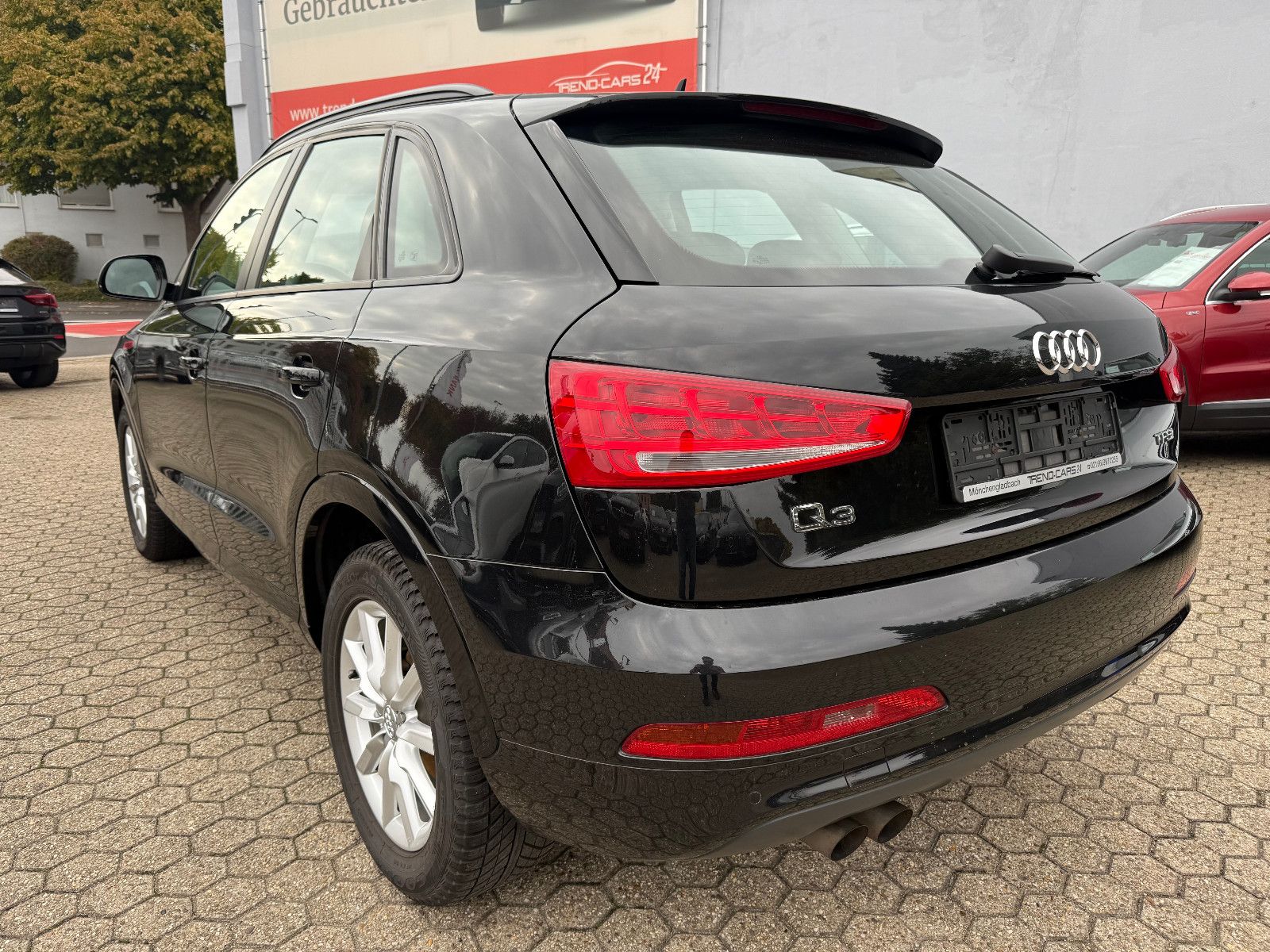 Fahrzeugabbildung Audi Q3 1.4 TFSI
