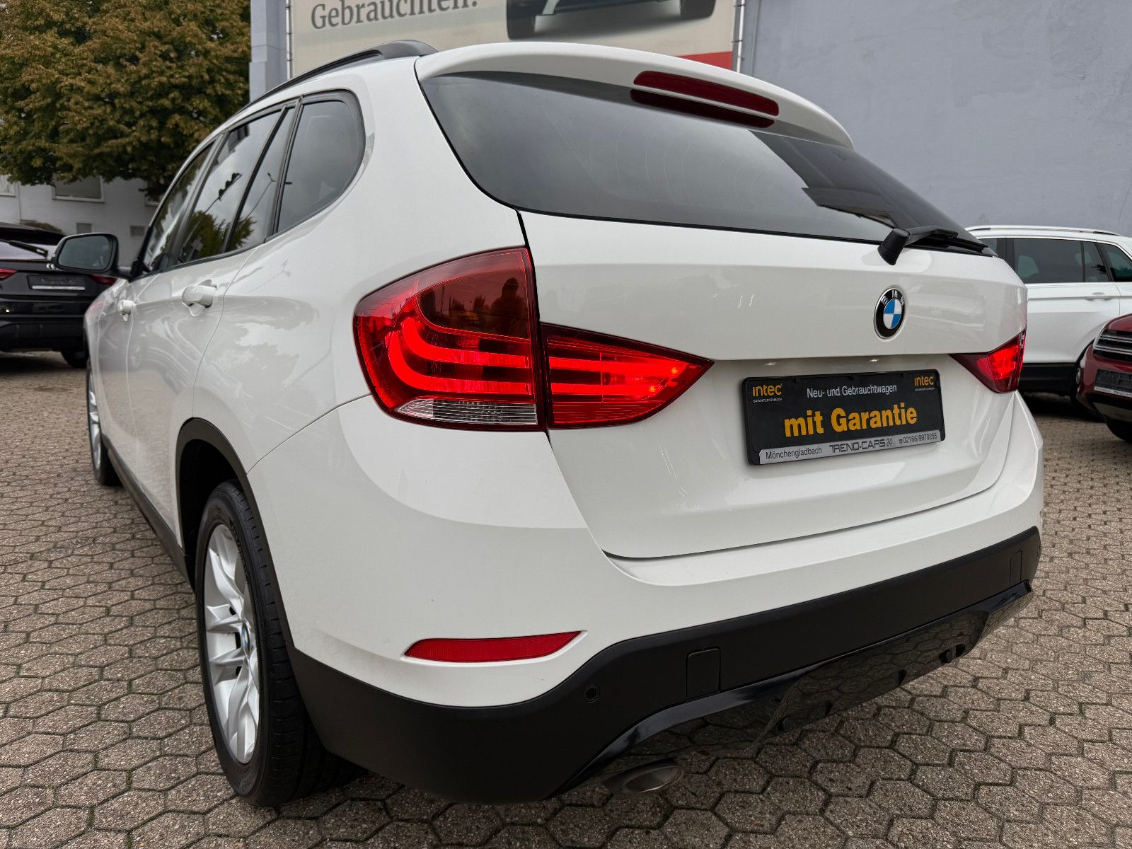 Fahrzeugabbildung BMW X1 18 d sDrive*Navi*Tempomat*Klima*Sport Design