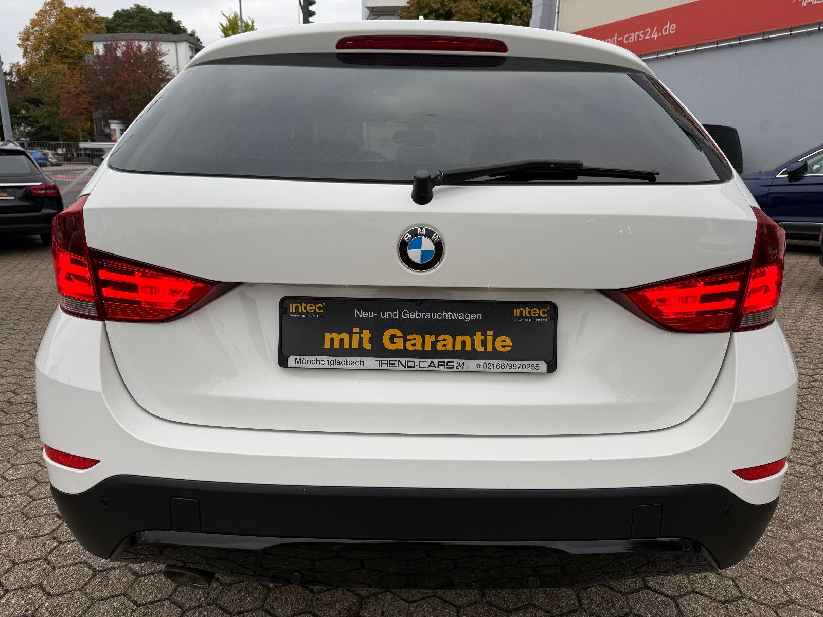 Fahrzeugabbildung BMW X1 18 d sDrive*Navi*Tempomat*Klima*Sport Design