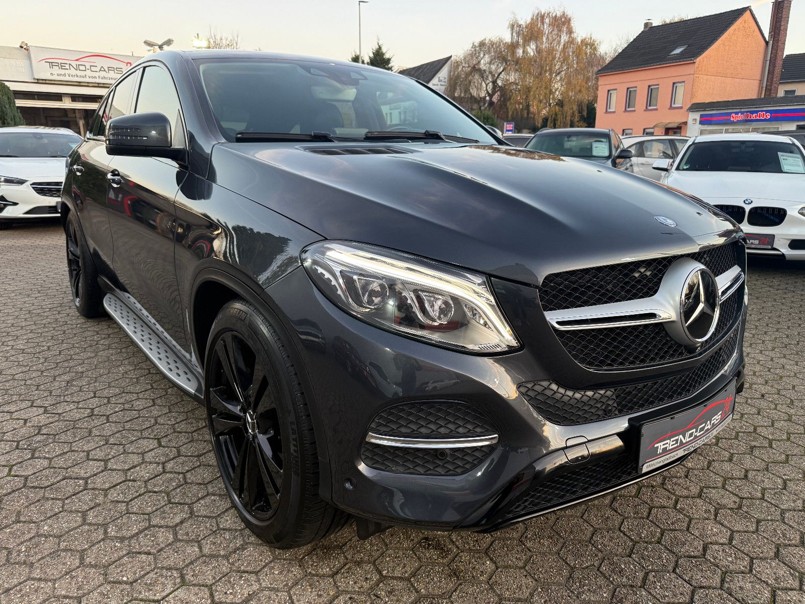 Fahrzeugabbildung Mercedes-Benz GLE 400 Coupe 4Matic*ACC*360 Cam*Pano*