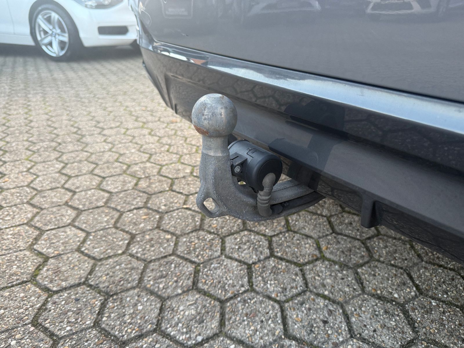 Fahrzeugabbildung BMW 530 Touring i M Sport*Navi*AHK*Leder*