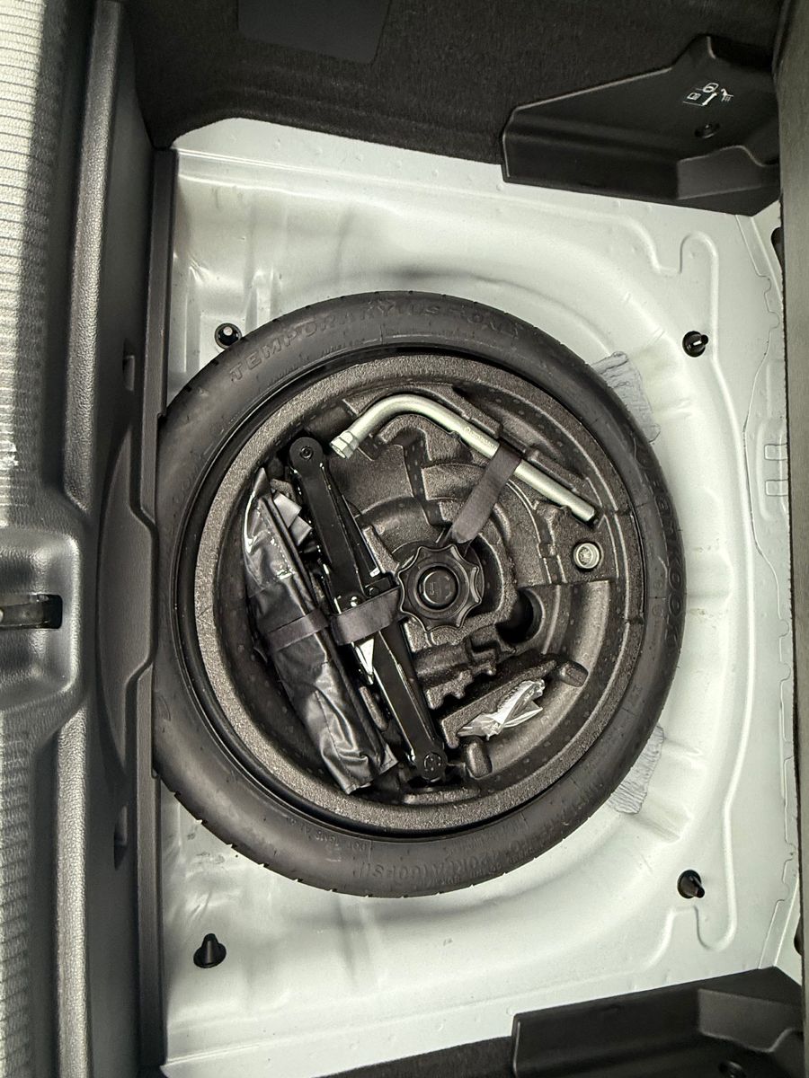 Fahrzeugabbildung Audi Q2 35 TFSI*AHK*Tempomat*Leder*Navi*
