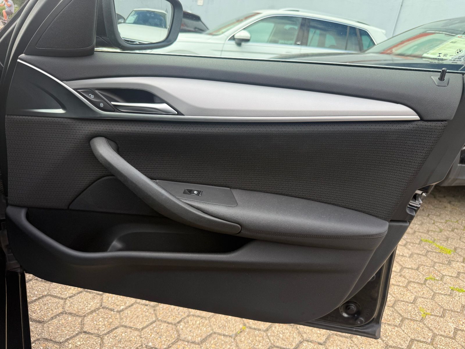 Fahrzeugabbildung BMW 530d Touring*Laser*Tempomat*AHK*