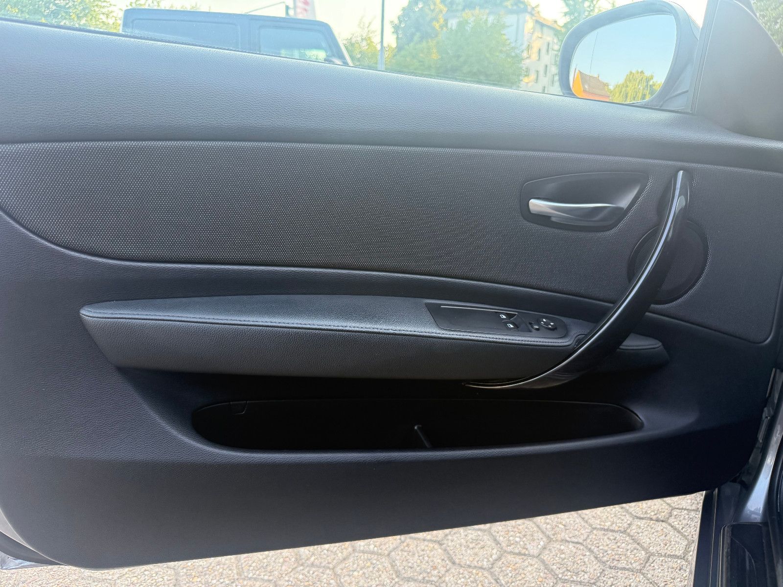 Fahrzeugabbildung BMW 120d *Coupe*Klima*PDC*Navi