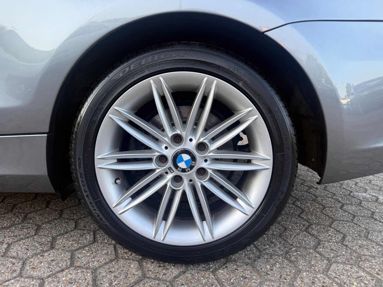 Fahrzeugabbildung BMW 120d *Coupe*Klima*PDC*Navi