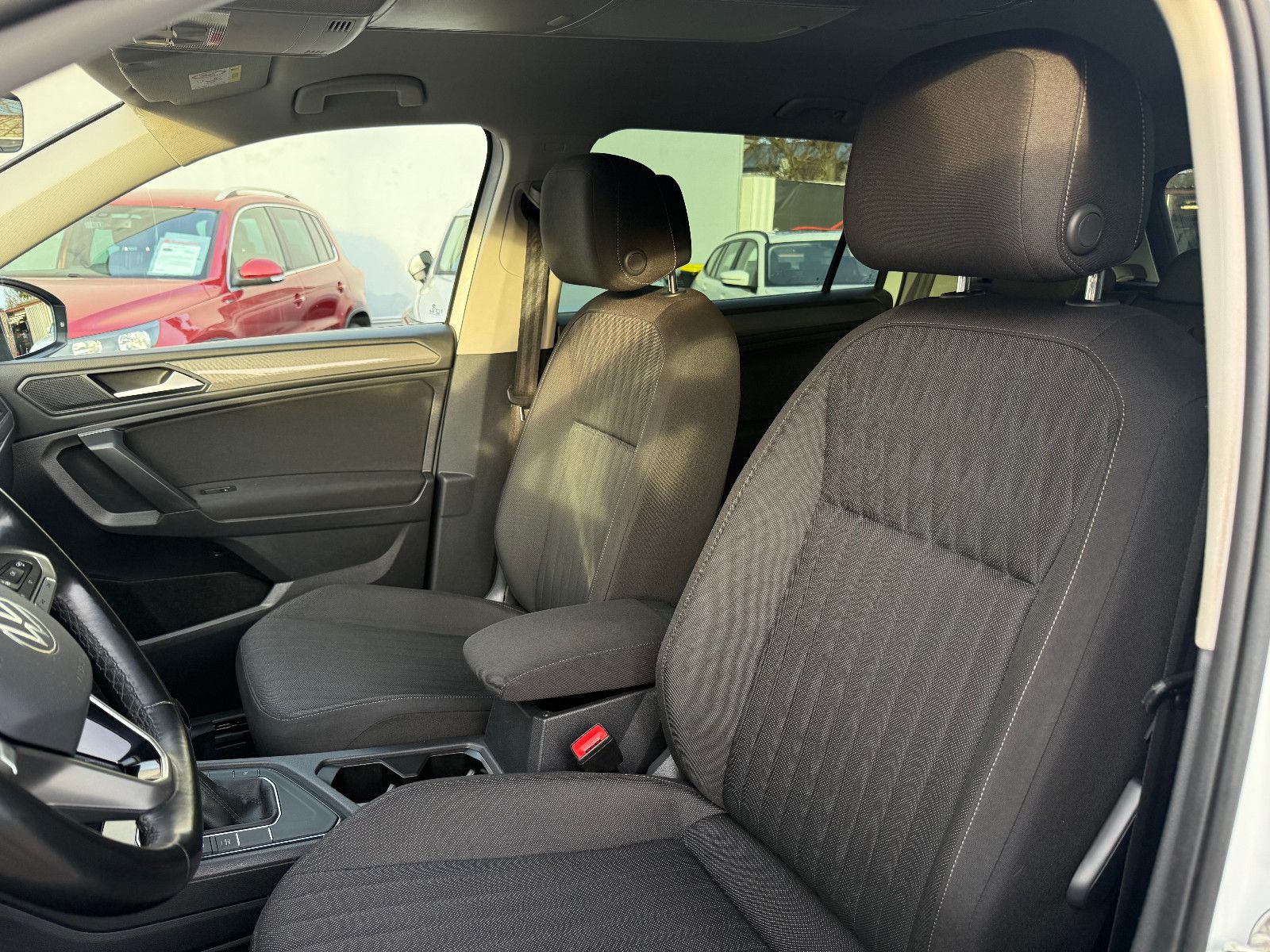 Fahrzeugabbildung Volkswagen Tiguan Allspace Life*ACC*