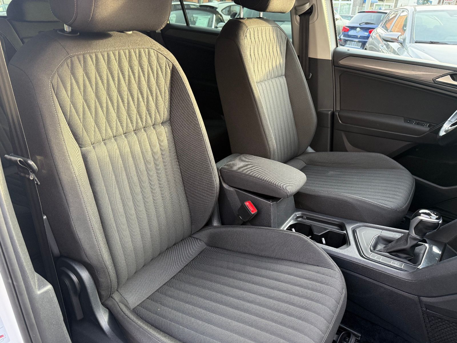 Fahrzeugabbildung Volkswagen Tiguan Allspace Life*ACC*
