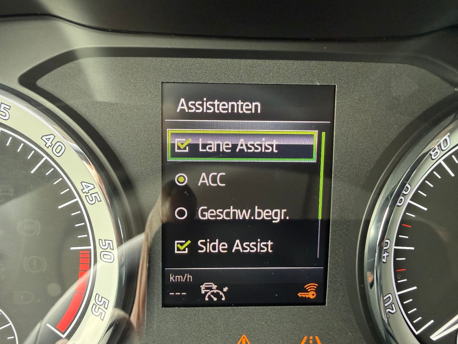 Fahrzeugabbildung SKODA Kodiaq Style*ACC*SH*Navi*Side Assist*