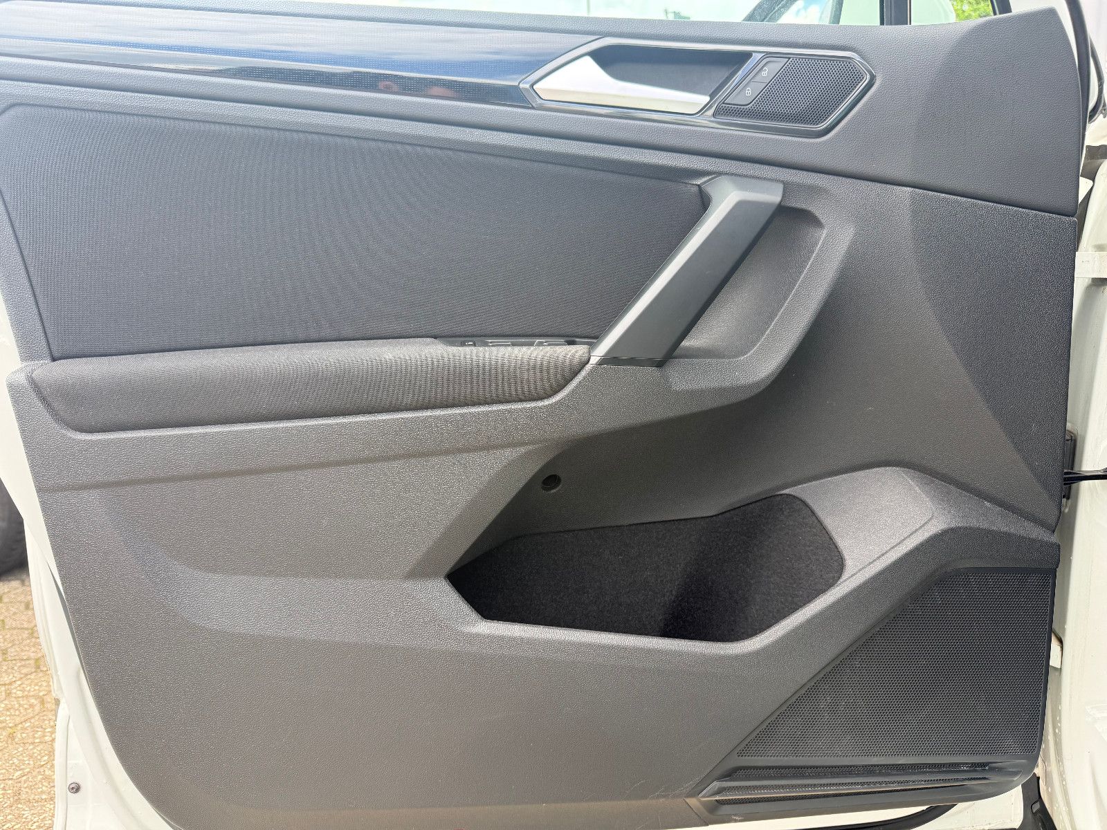 Fahrzeugabbildung Volkswagen Tiguan Sound *Automatik*LED*ACC*