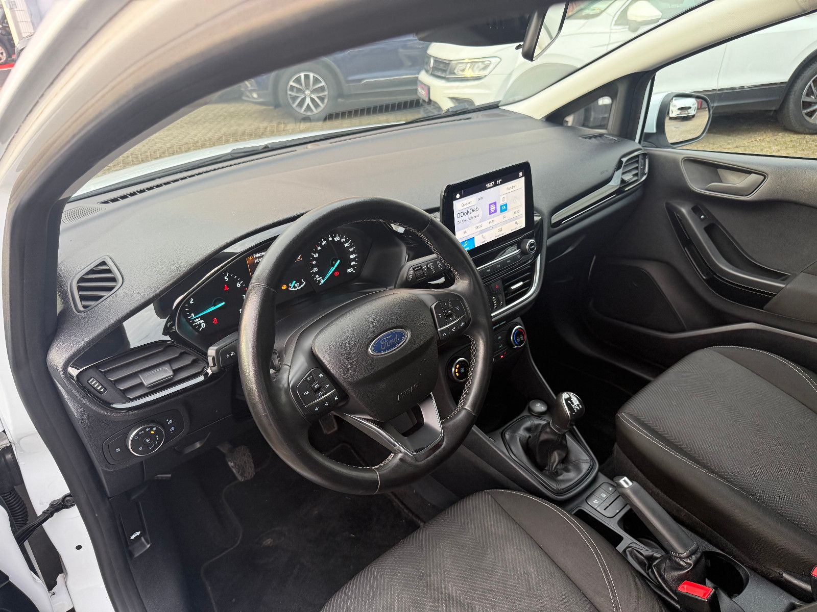 Fahrzeugabbildung Ford Fiesta Cool & Connect