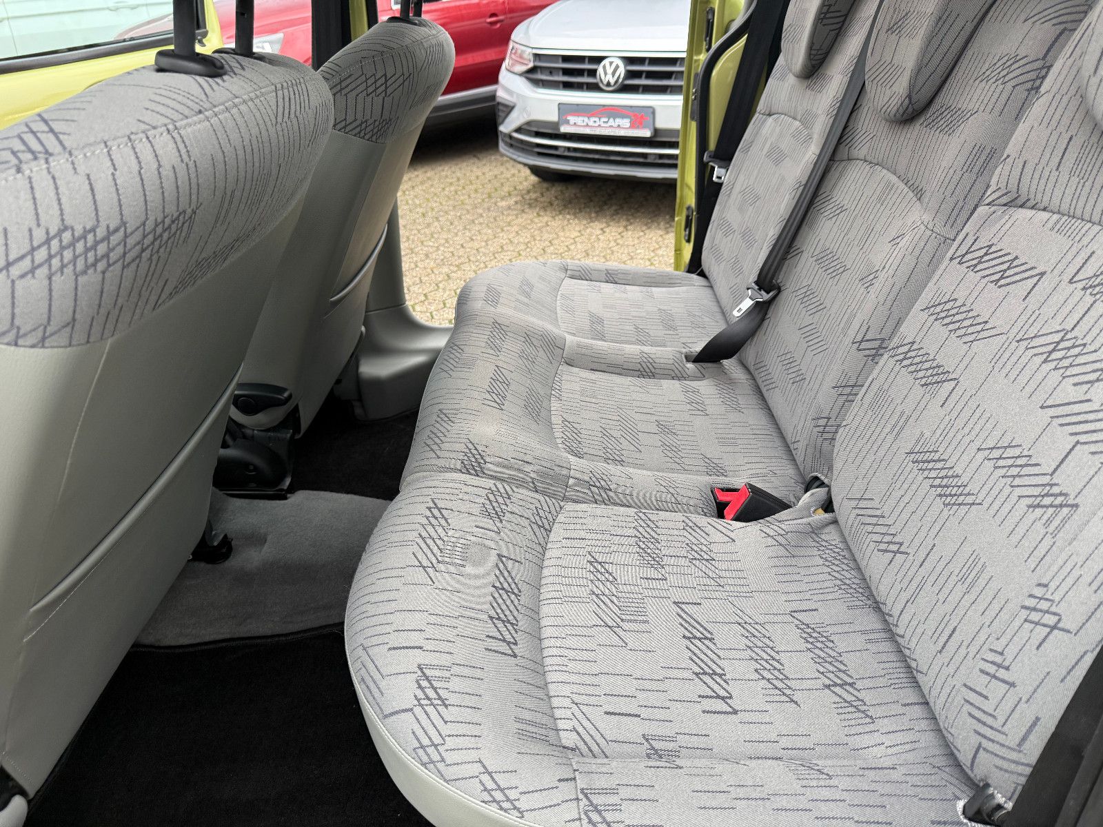 Fahrzeugabbildung Renault Kangoo Edition Campus** Rollstuhlrampe**