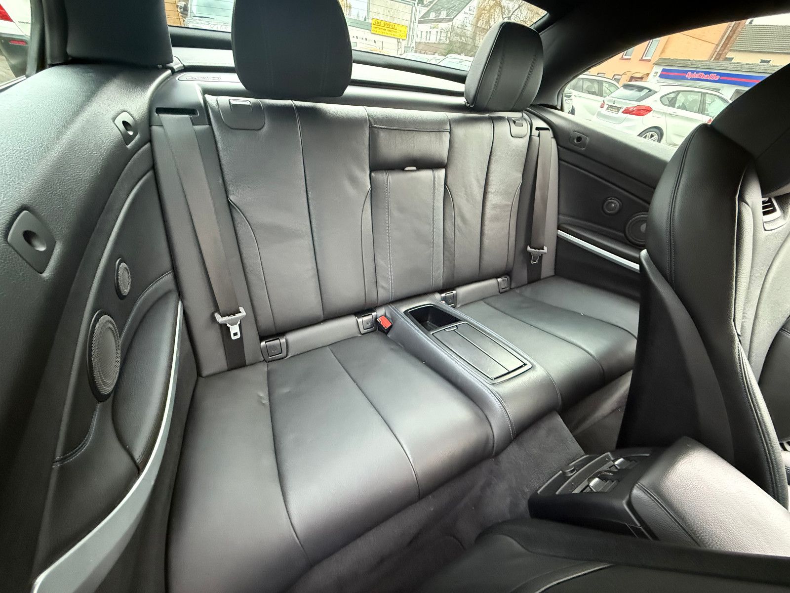 Fahrzeugabbildung BMW 440 4 Cabrio 440 i M Sport