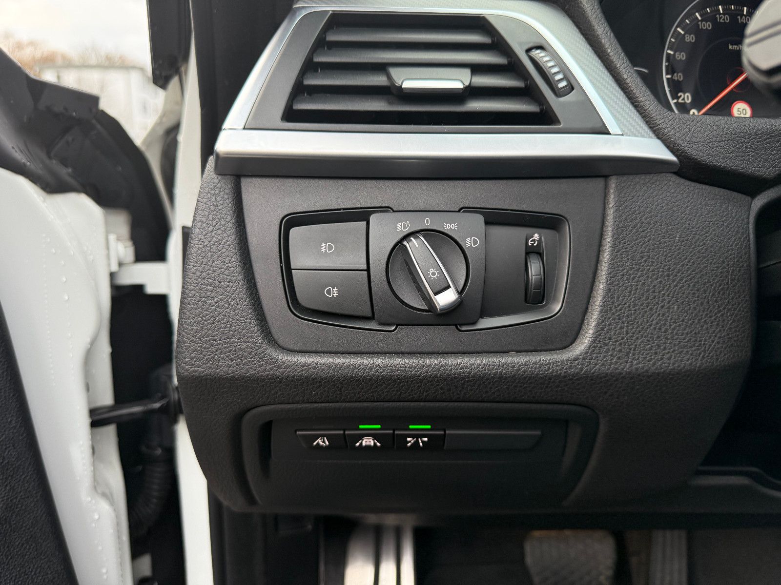 Fahrzeugabbildung BMW 440 4 Cabrio 440 i M Sport