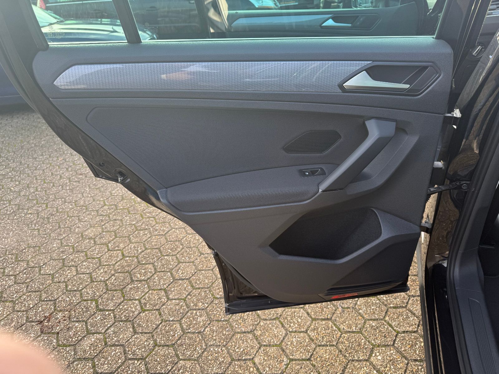 Fahrzeugabbildung Volkswagen Tiguan Life 4Motion*ACC*AHK*NAVI*