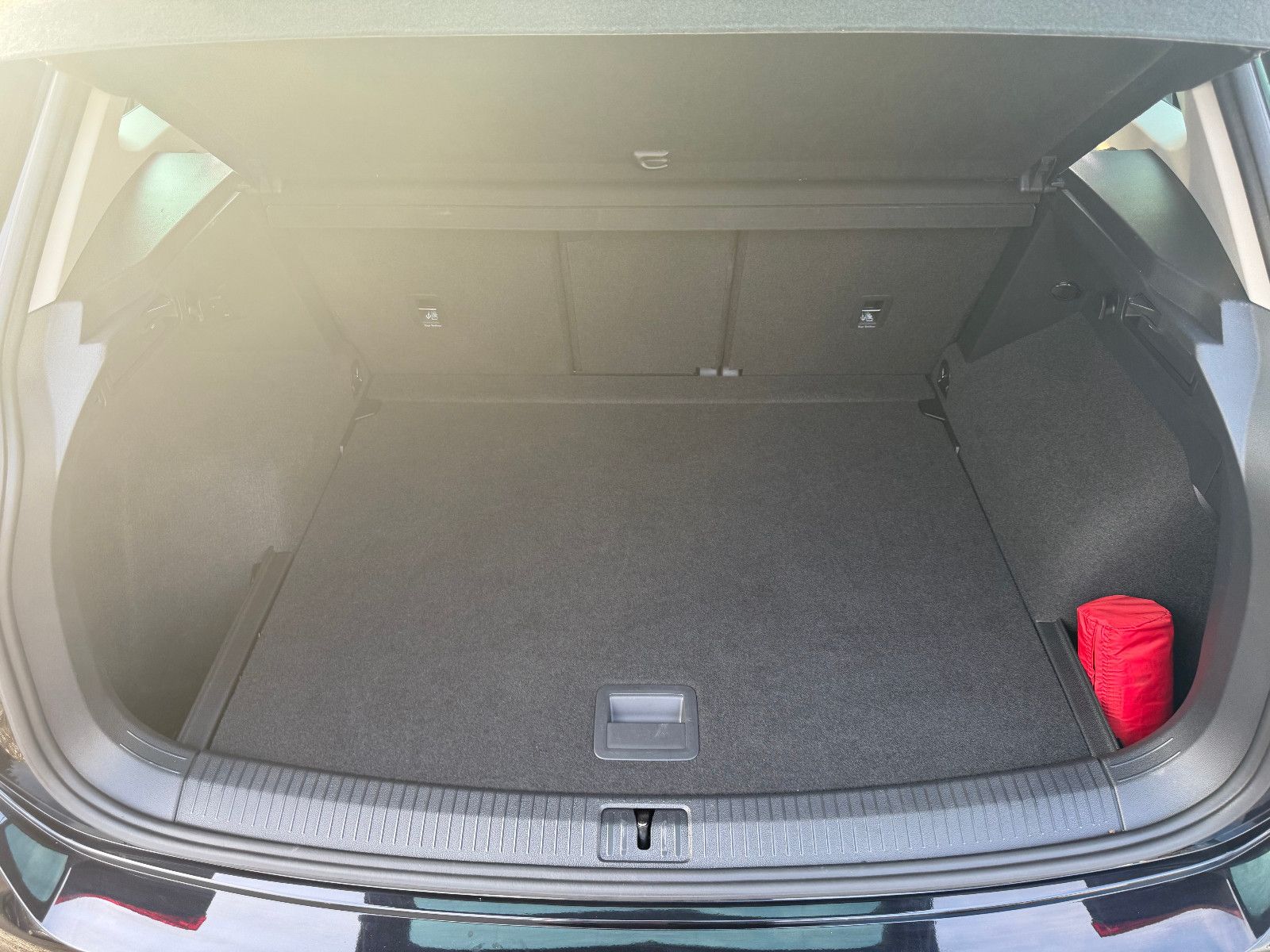 Fahrzeugabbildung Volkswagen Tiguan Life 4Motion*ACC*AHK*NAVI*