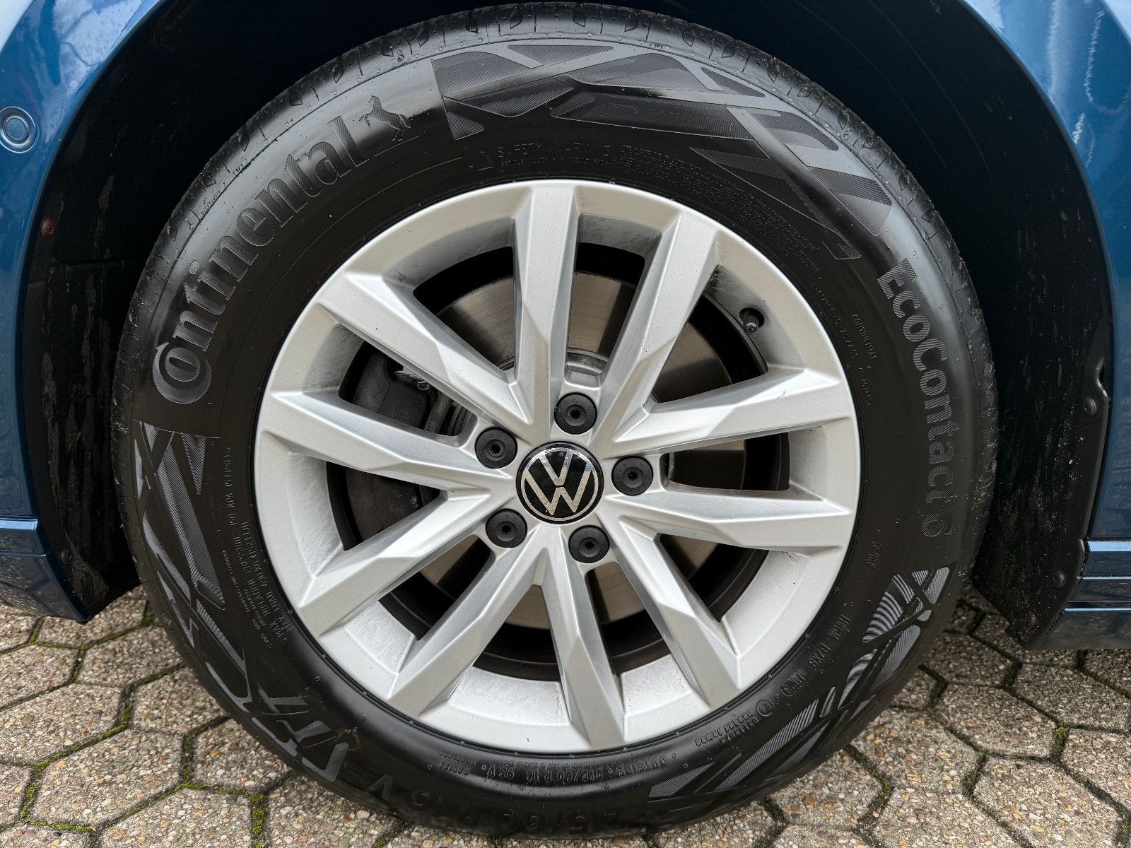 Fahrzeugabbildung Volkswagen Passat Variant Business*ACC*Headup*Harmann Kardo