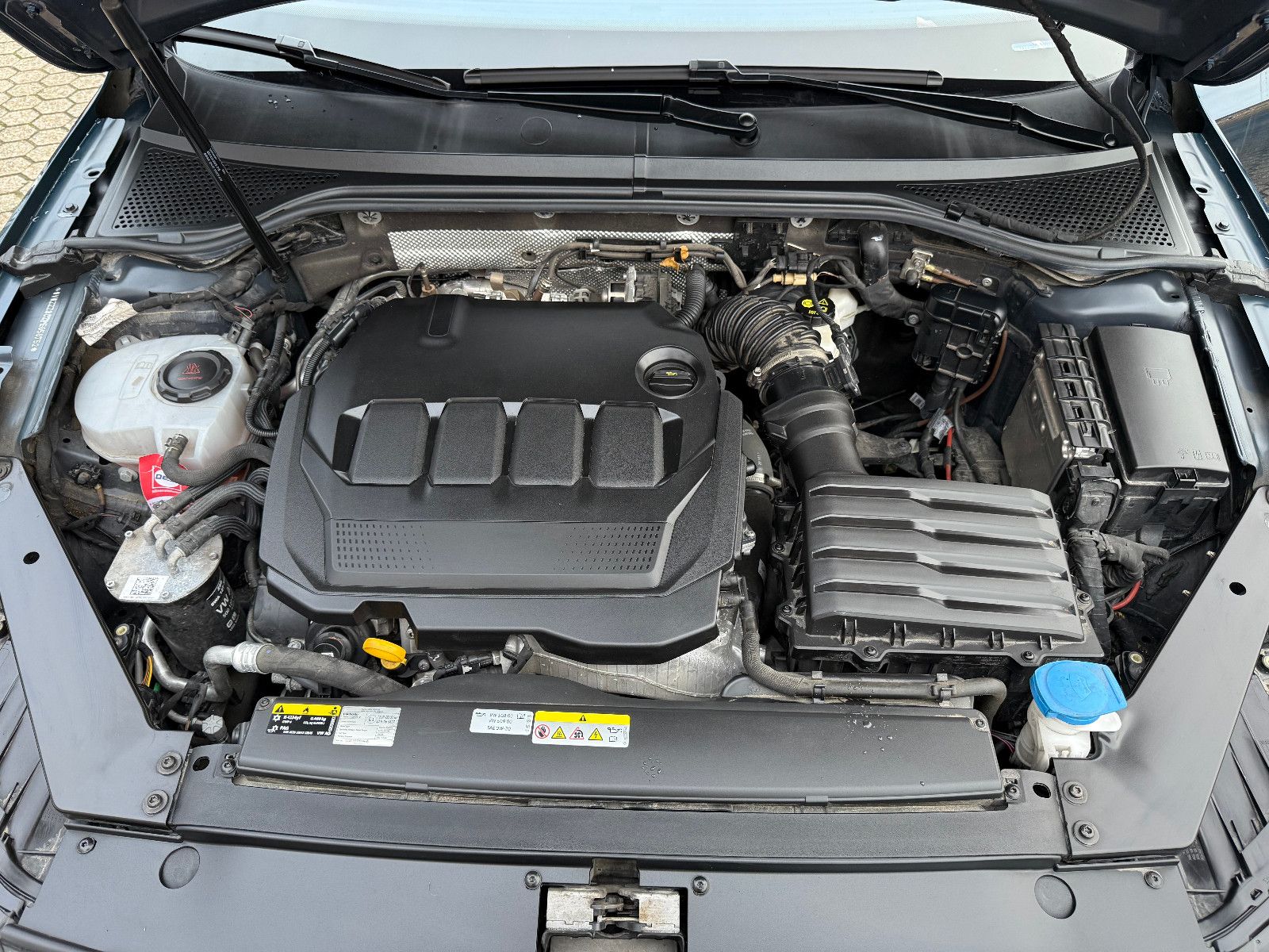 Fahrzeugabbildung Volkswagen Passat Variant Business*ACC*Headup*Harmann Kardo