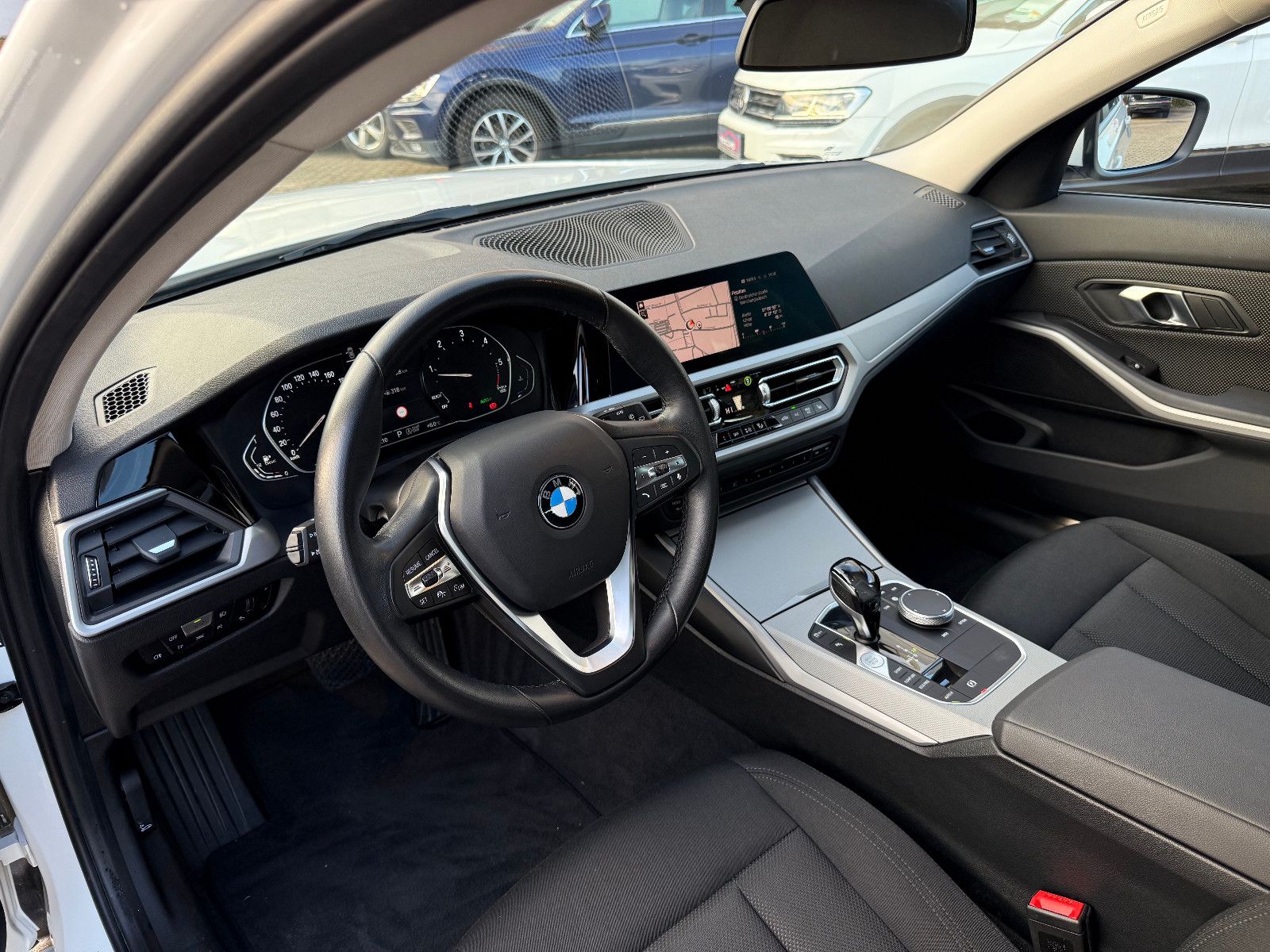 Fahrzeugabbildung BMW 320d Touring *ACC*NAVI*