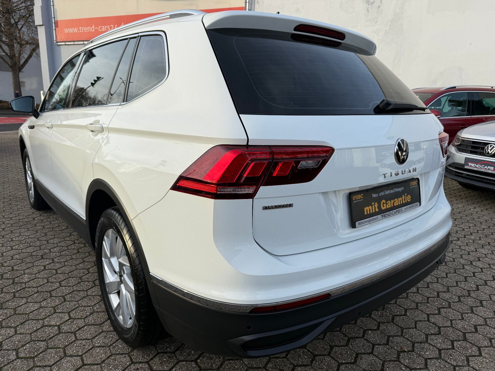 Fahrzeugabbildung Volkswagen Tiguan Allspace Life*ACC*