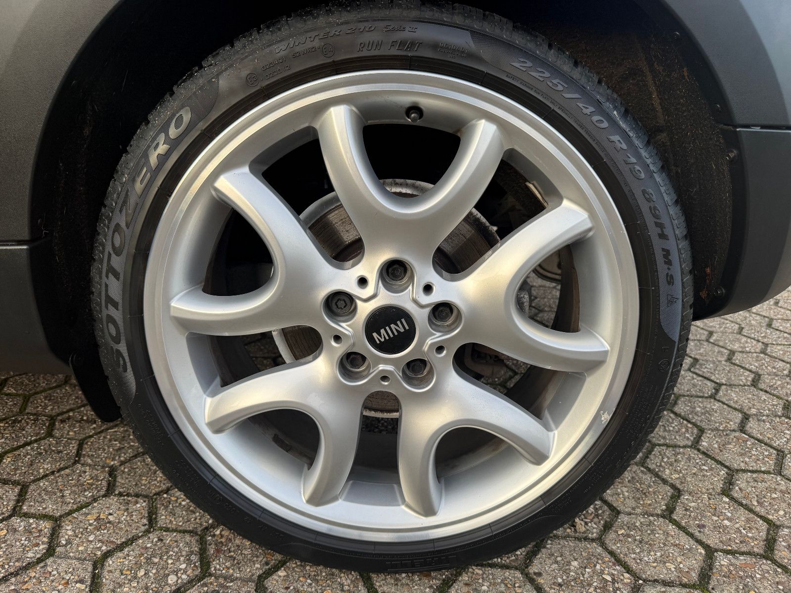 Fahrzeugabbildung MINI COOPER_S Paceman S*Navi*PANO*ALLRAD*Harman-Kardo