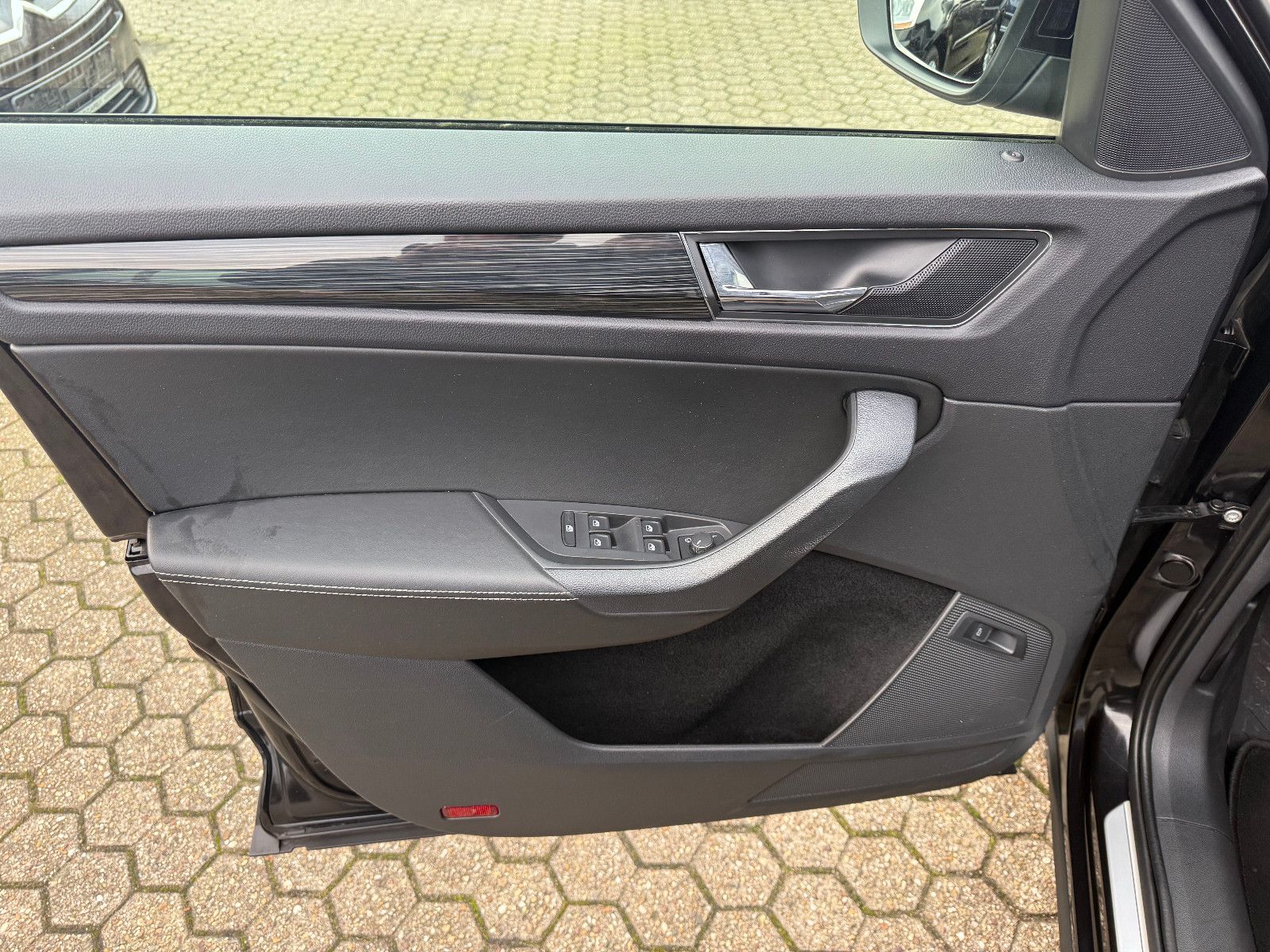 Fahrzeugabbildung SKODA Kodiaq Style*ACC*SH*Navi*