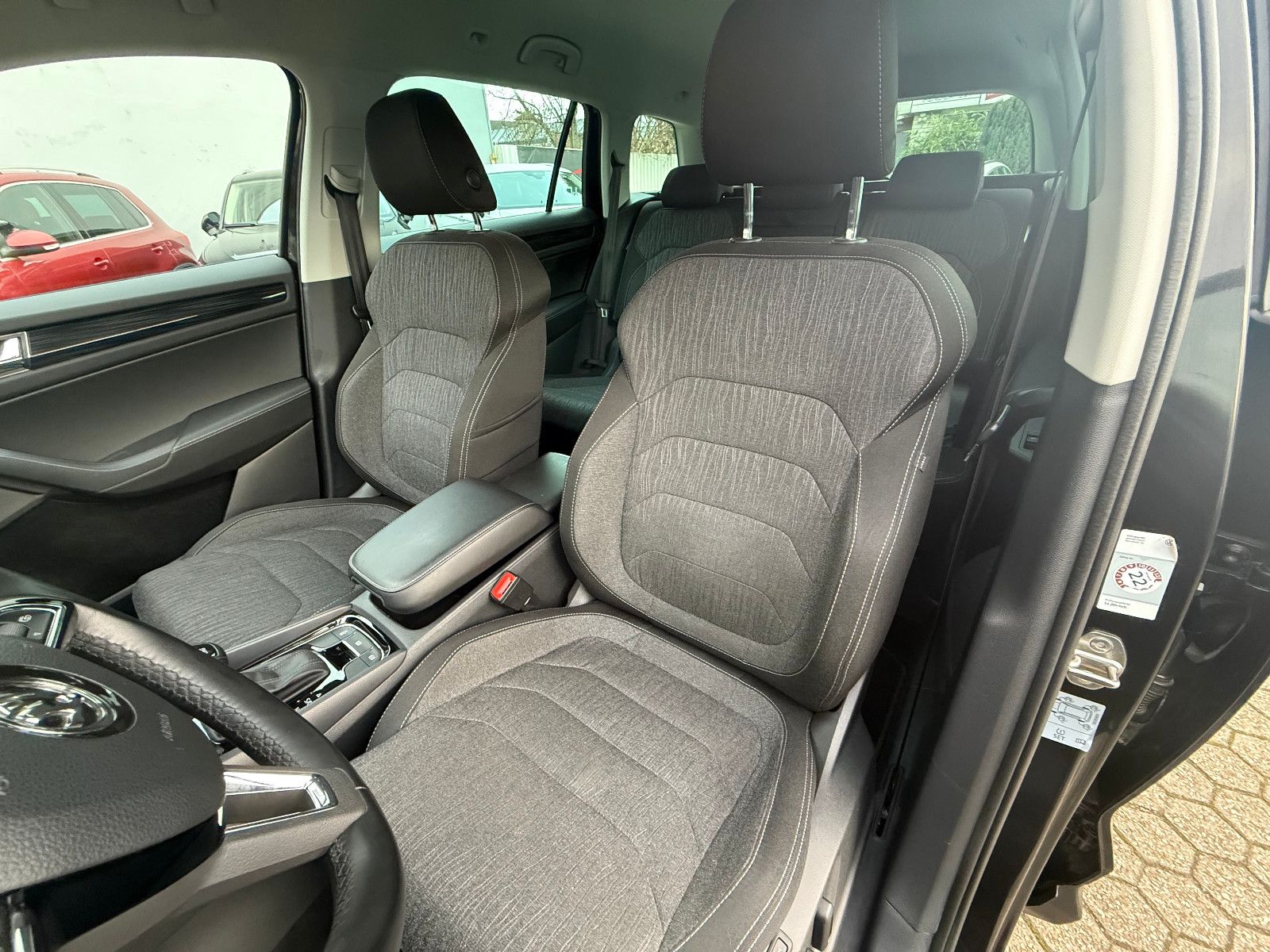 Fahrzeugabbildung SKODA Kodiaq Style*ACC*SH*Navi*