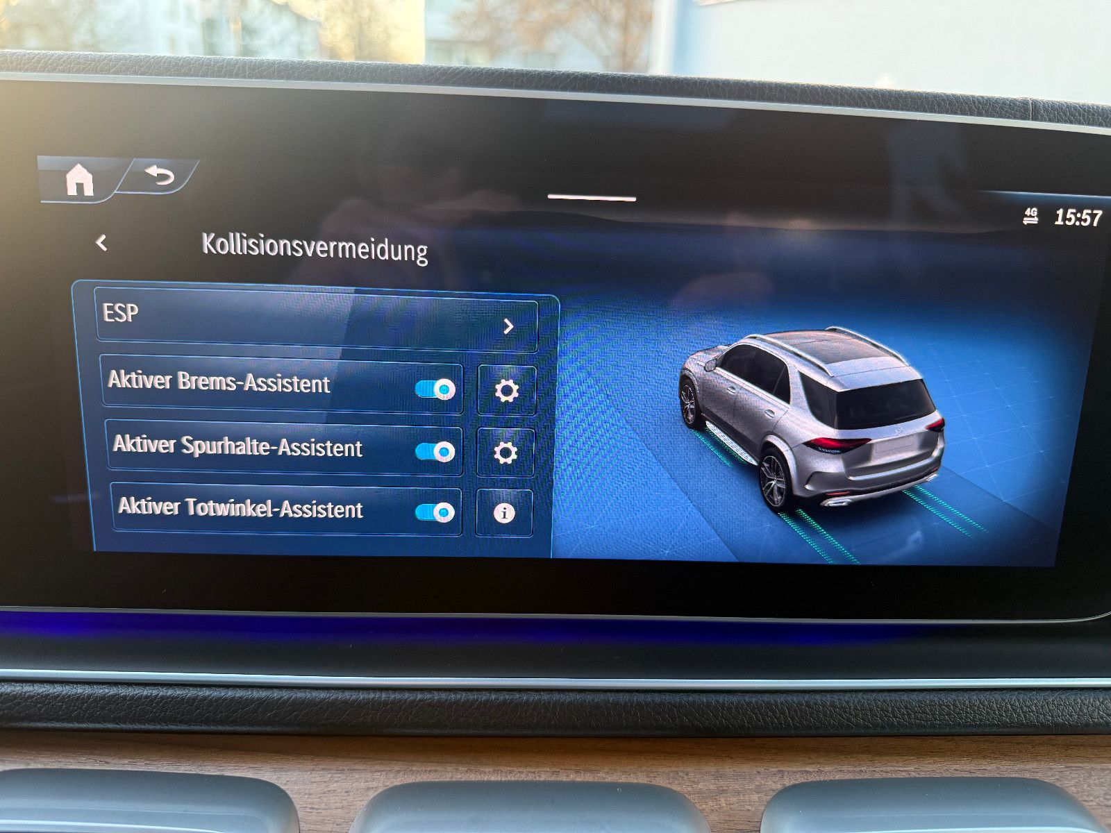 Fahrzeugabbildung Mercedes-Benz GLE 350de 4Matic*AMG*ACC*PANO*Burmester*AHK*