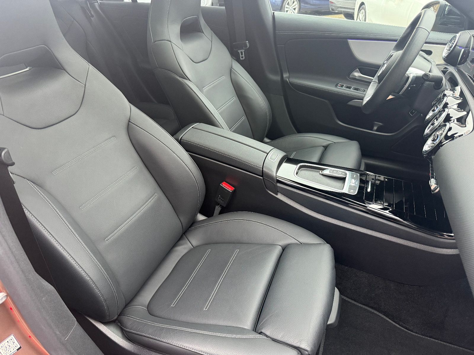 Fahrzeugabbildung Mercedes-Benz CLA 200*AMG*ACC*PANO*HEADUP*MEMORY*SH*