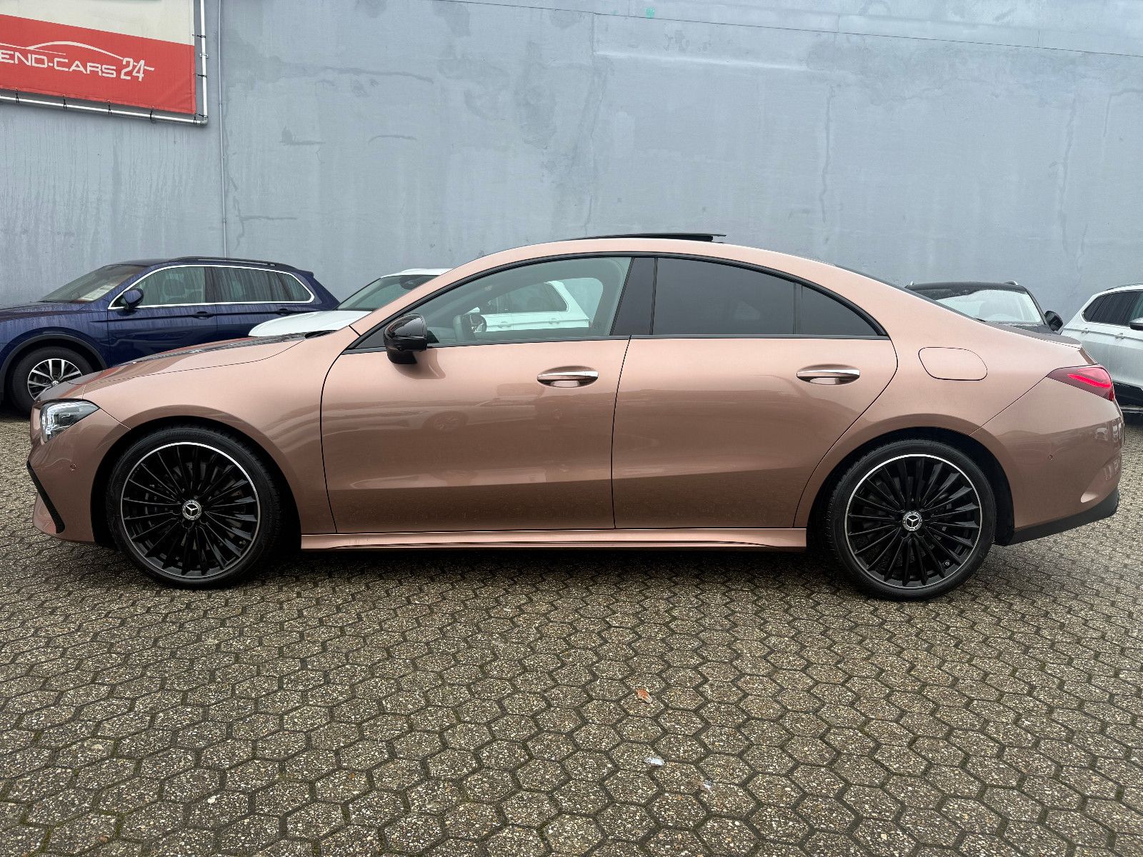 Fahrzeugabbildung Mercedes-Benz CLA 200*AMG*ACC*PANO*HEADUP*MEMORY*SH*