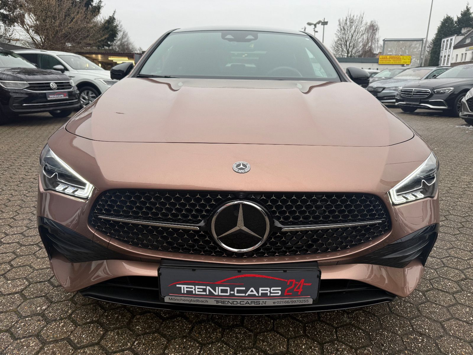 Fahrzeugabbildung Mercedes-Benz CLA 200*AMG*ACC*PANO*HEADUP*MEMORY*SH*
