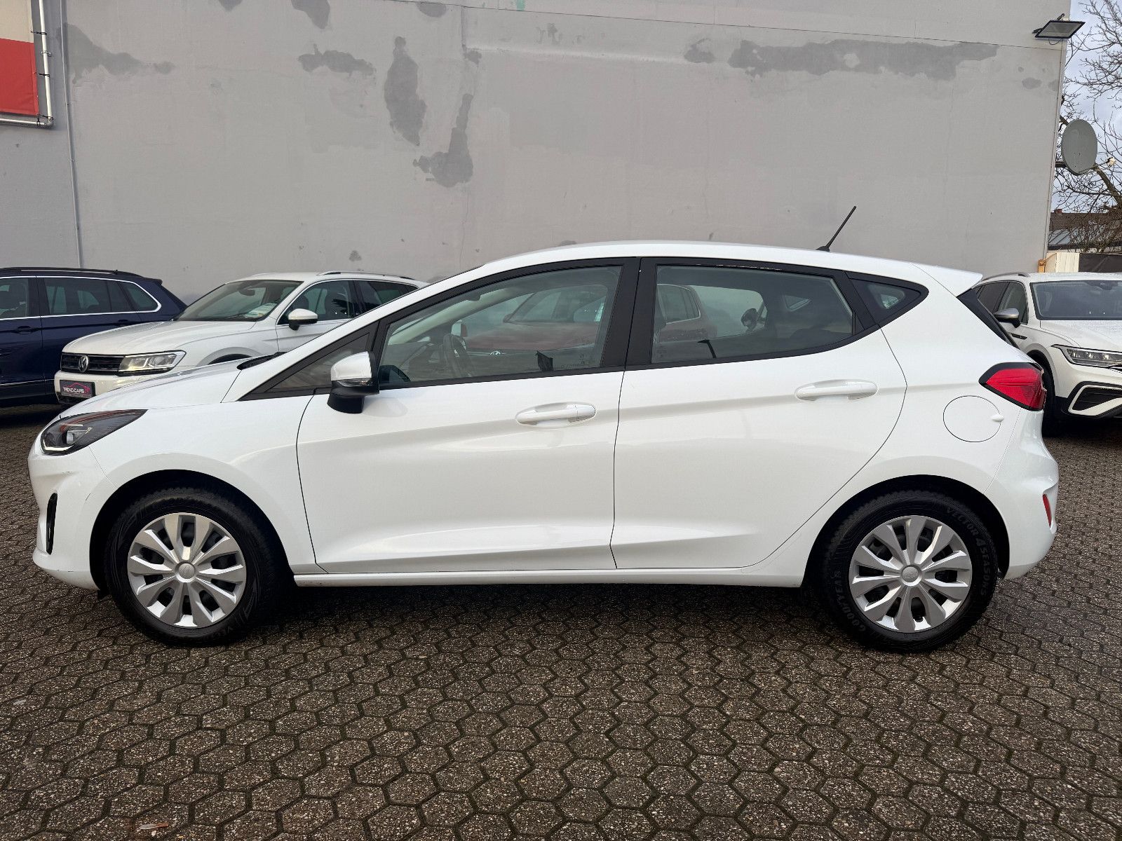 Fahrzeugabbildung Ford Fiesta Cool & Connect