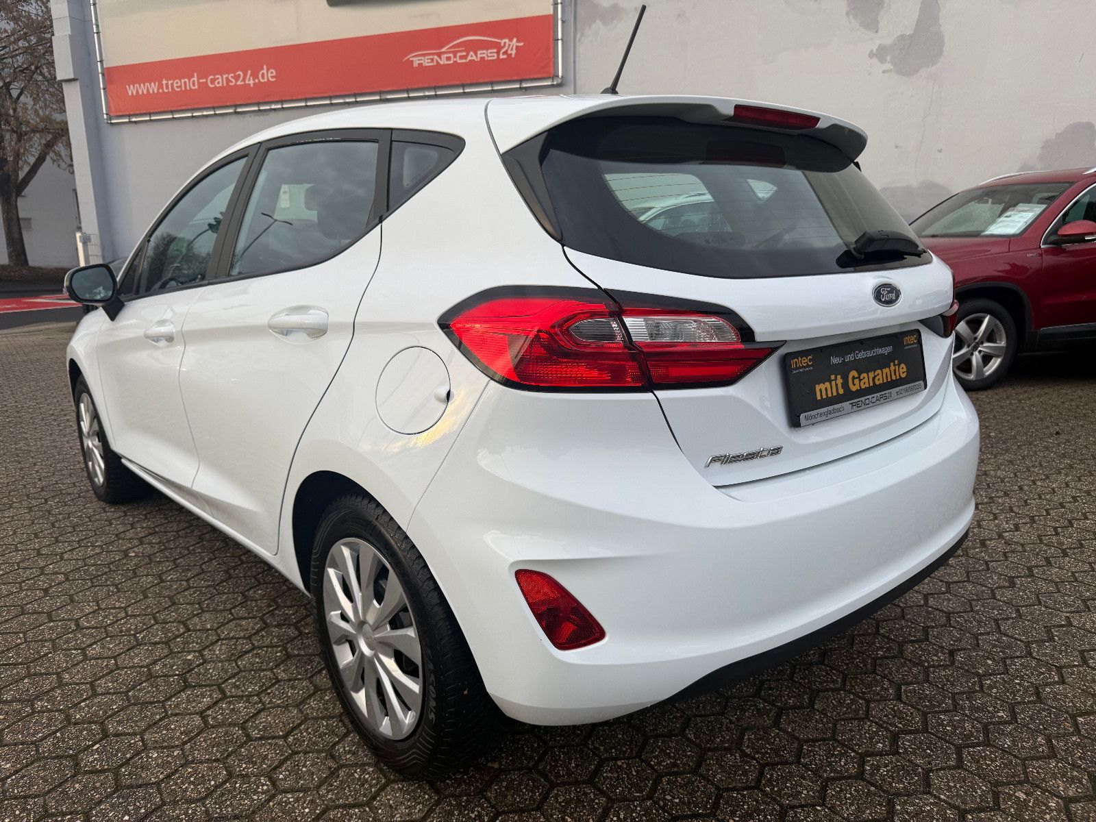 Fahrzeugabbildung Ford Fiesta Cool & Connect