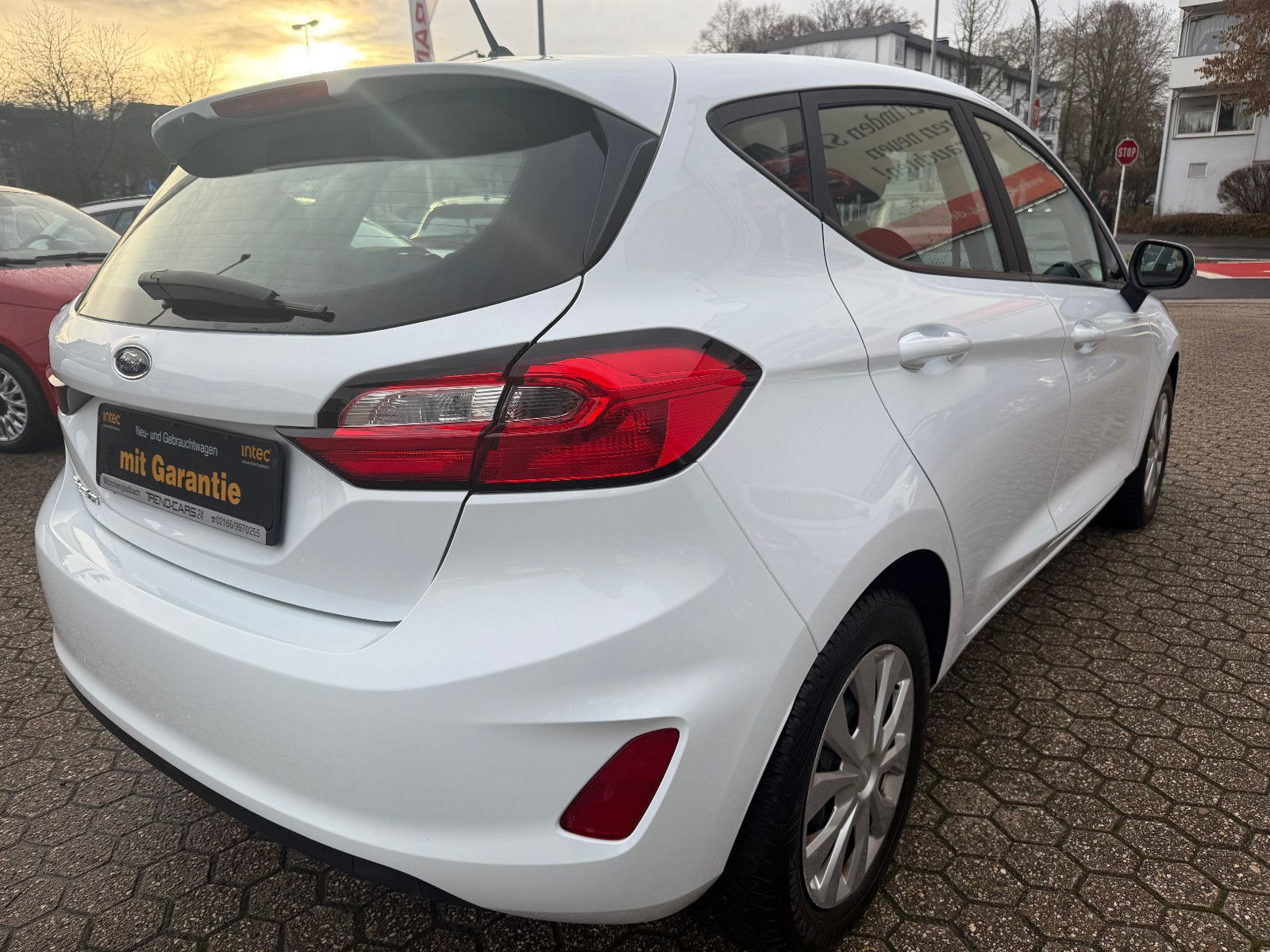 Fahrzeugabbildung Ford Fiesta Cool & Connect