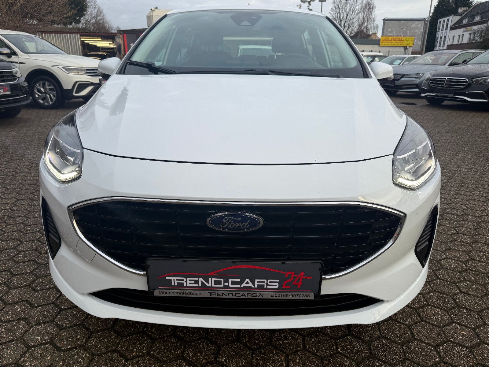 Fahrzeugabbildung Ford Fiesta Cool & Connect