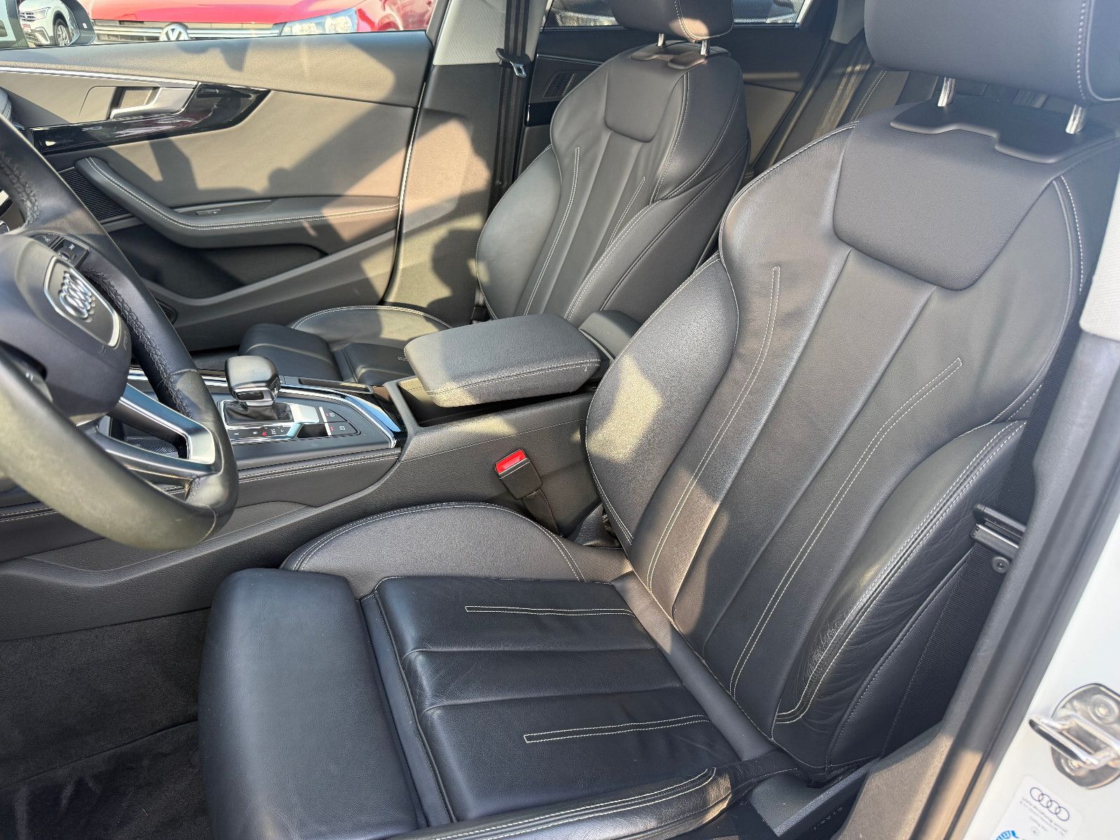 Fahrzeugabbildung Audi A4 Avant40TDI S line*ACC*BANG&OLUFSEN*PANO*Matri