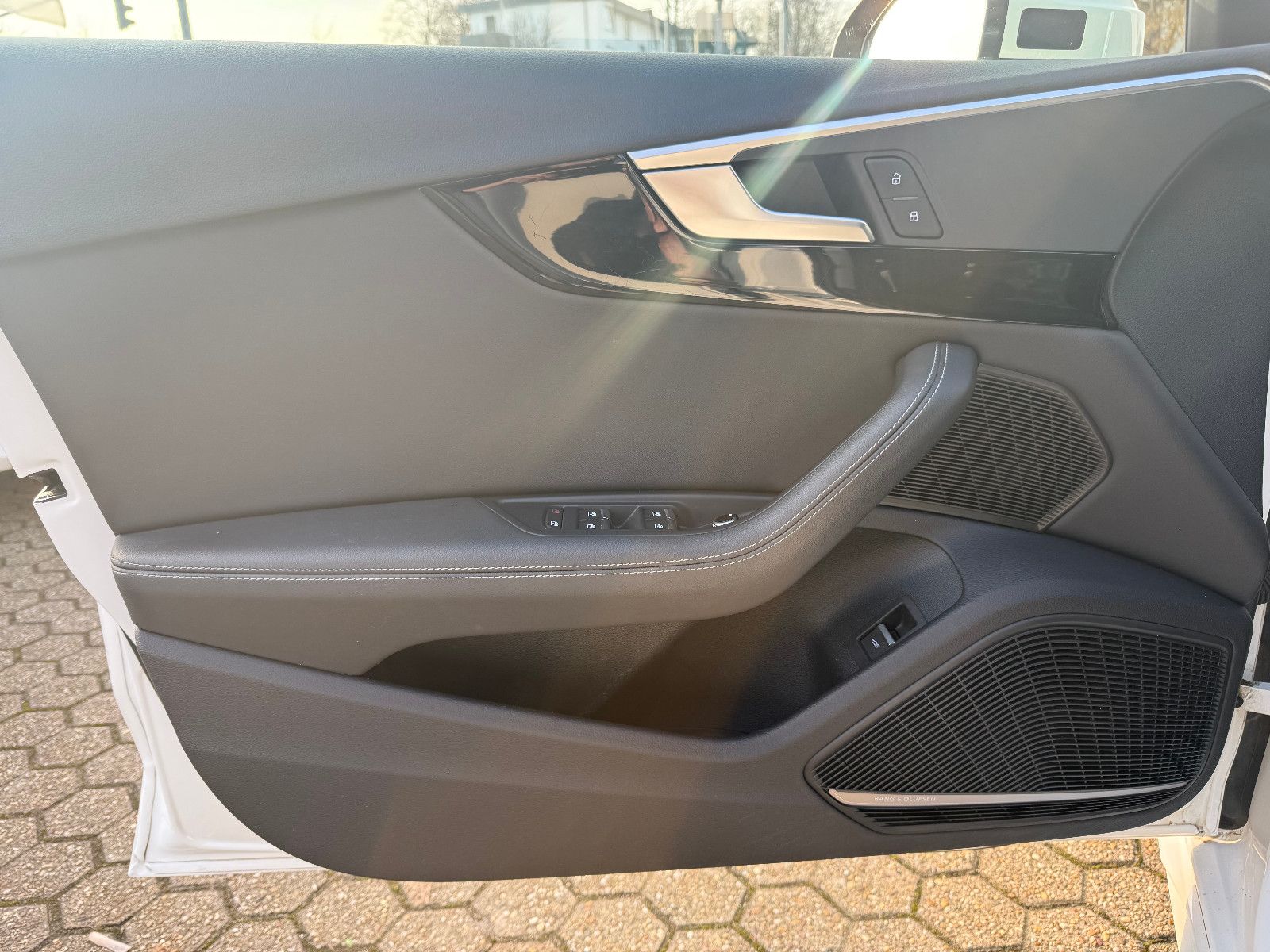 Fahrzeugabbildung Audi A4 Avant40TDI S line*ACC*BANG&OLUFSEN*PANO*Matri