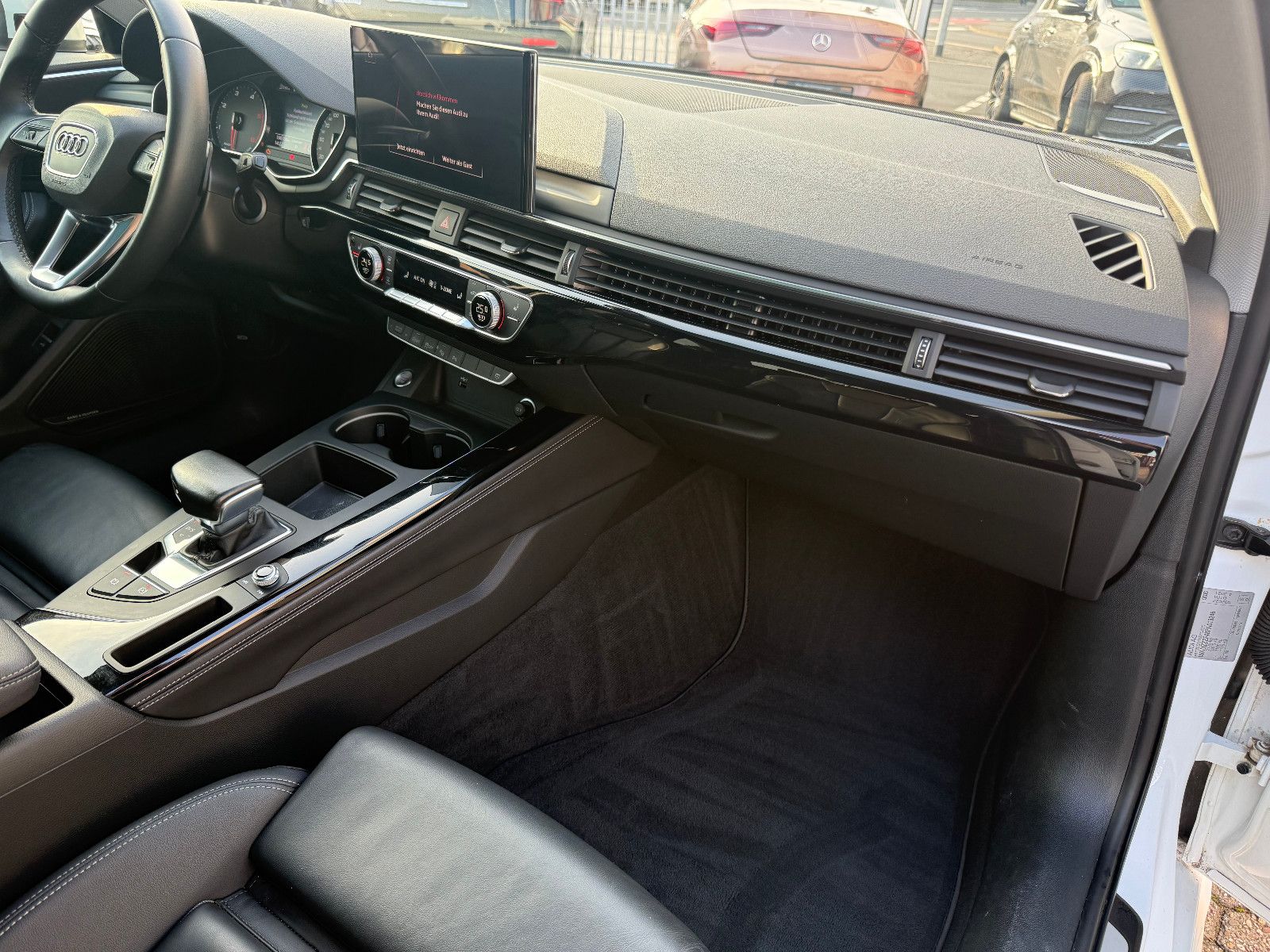 Fahrzeugabbildung Audi A4 Avant40TDI S line*ACC*BANG&OLUFSEN*PANO*Matri