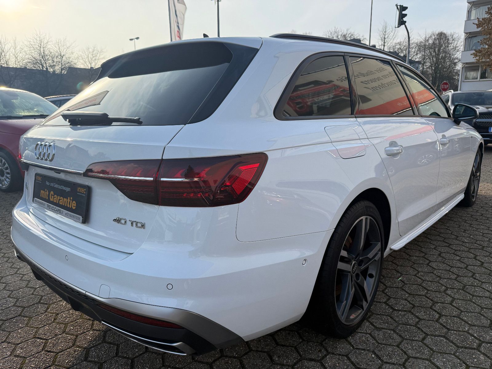 Fahrzeugabbildung Audi A4 Avant40TDI S line*ACC*BANG&OLUFSEN*PANO*Matri