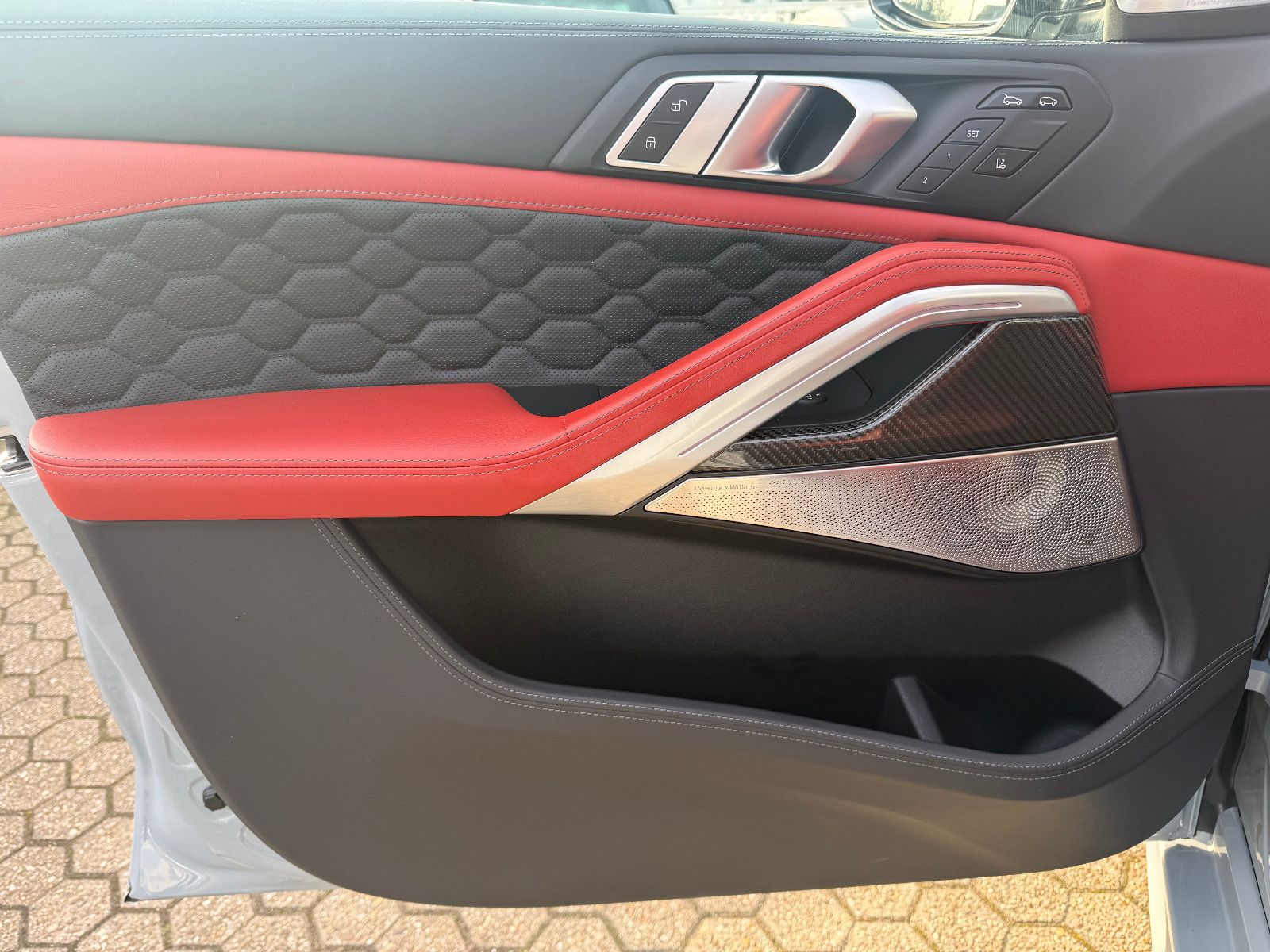 Fahrzeugabbildung BMW X6 M Competition*ACC*Softclose*Pano*Bowers & Wil